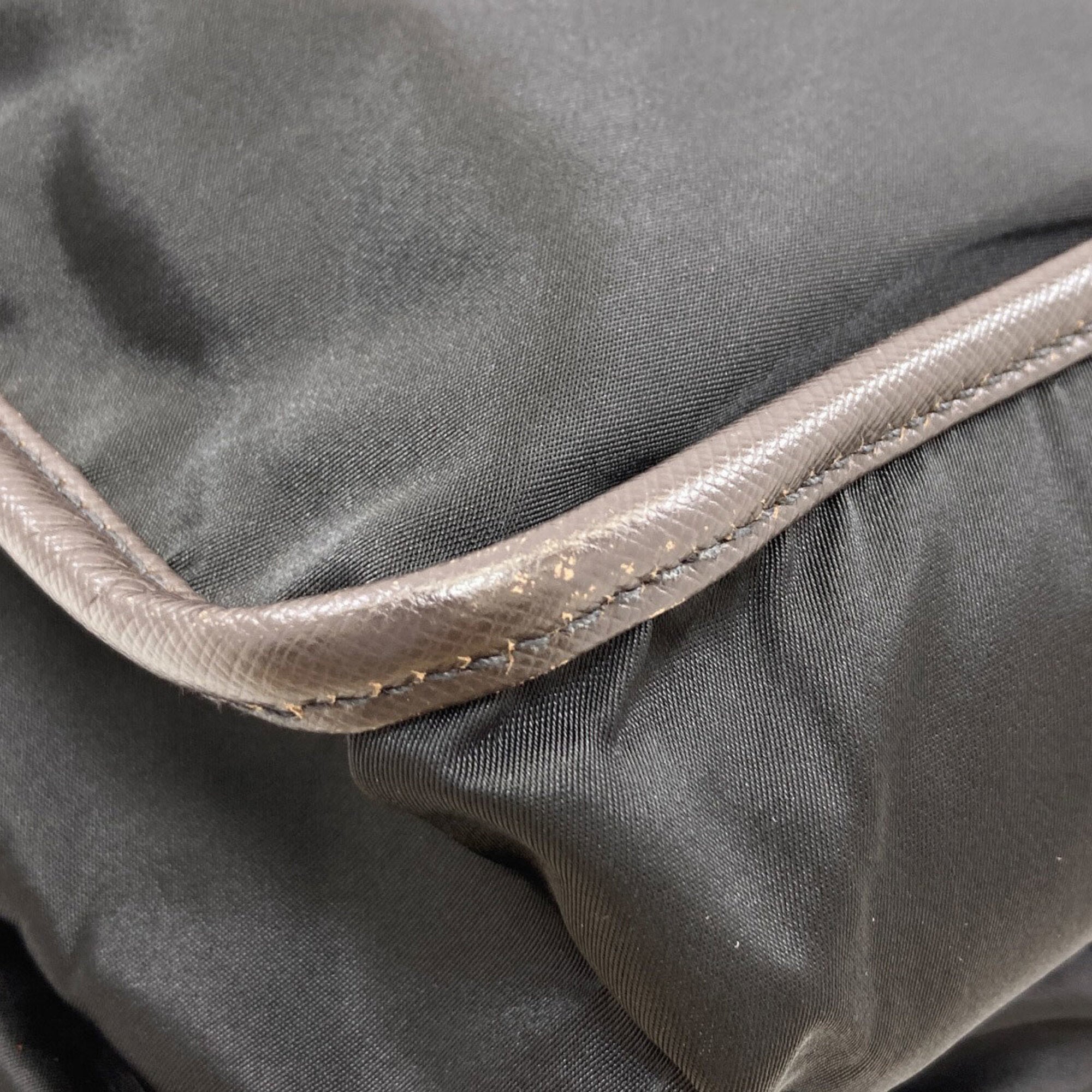Prada Black Nylon Shoulder Bag (Pre-Owned)