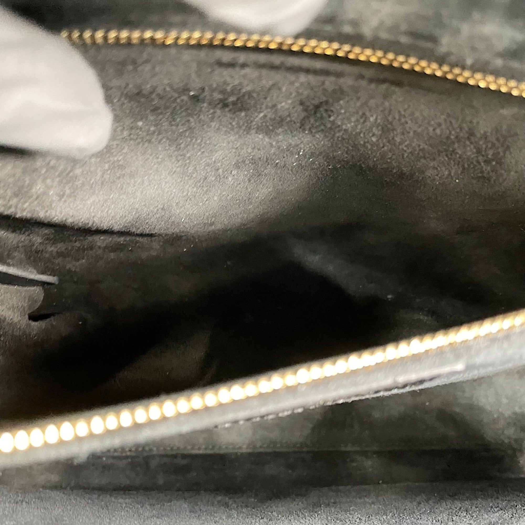 Christian Dior Black Leather Handbag (Pre-Owned)
