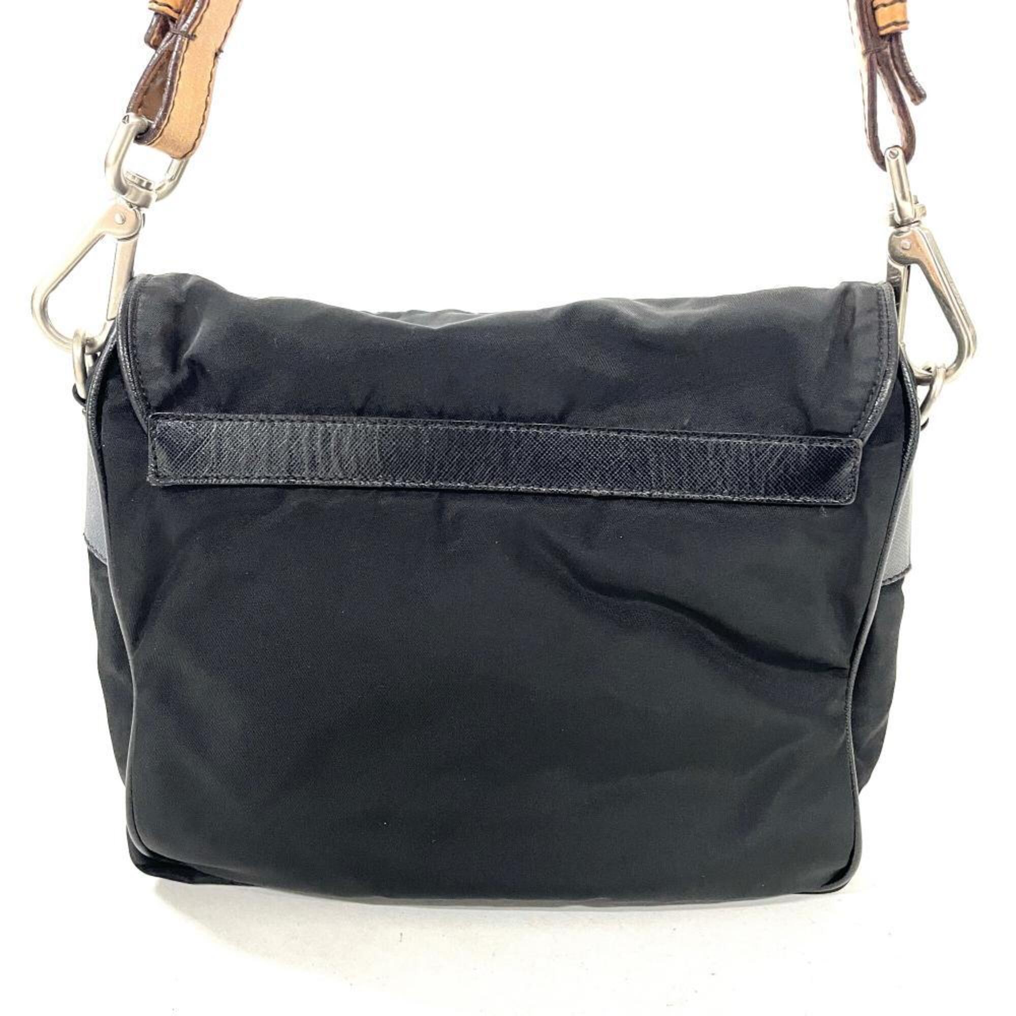 Prada Black Nylon Shoulder Bag (Pre-Owned)