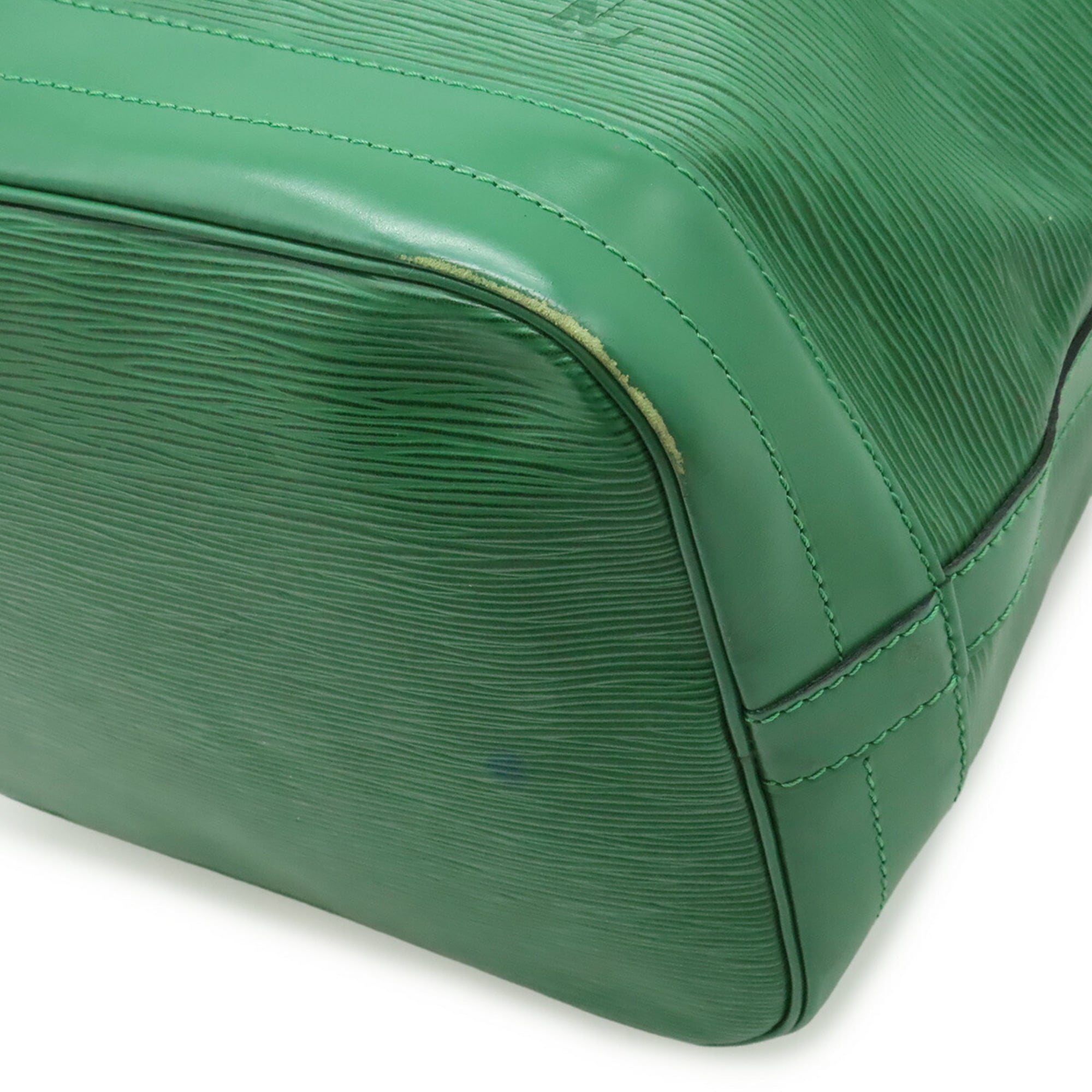 Louis Vuitton Borneo Green Epi Leather Shoulder Bag (Pre-Owned)
