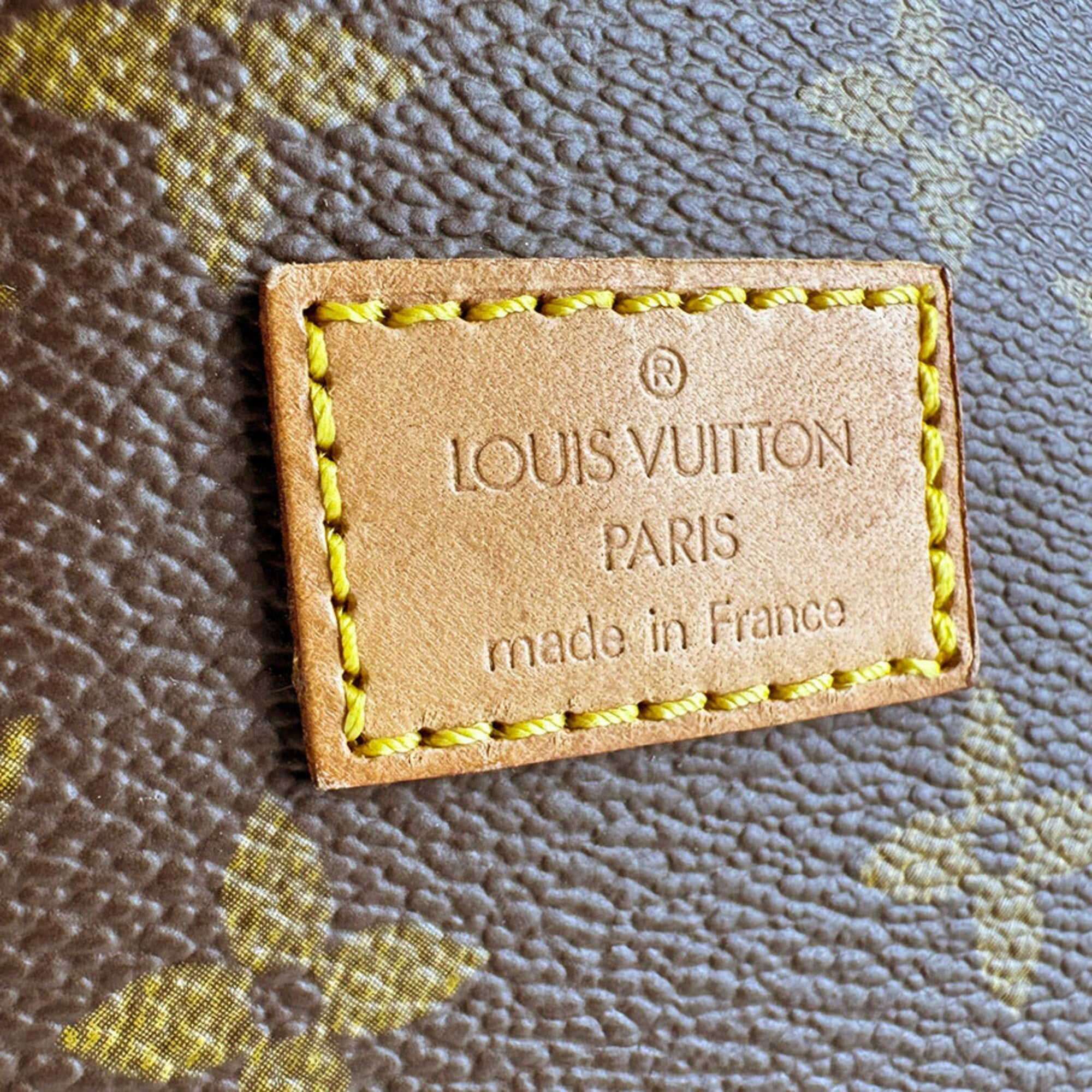 Louis Vuitton Brown Monogram Monogram Shoulder Bag (Pre-Owned)