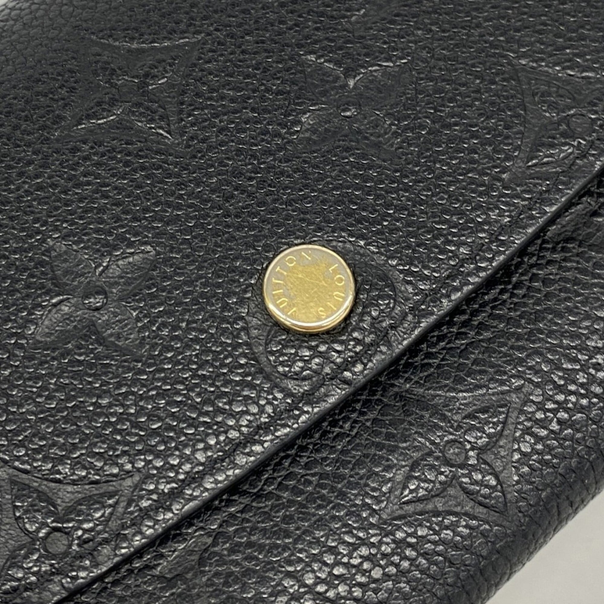 Louis Vuitton Noir Long Wallet (Bi-Fold) (Pre-Owned)