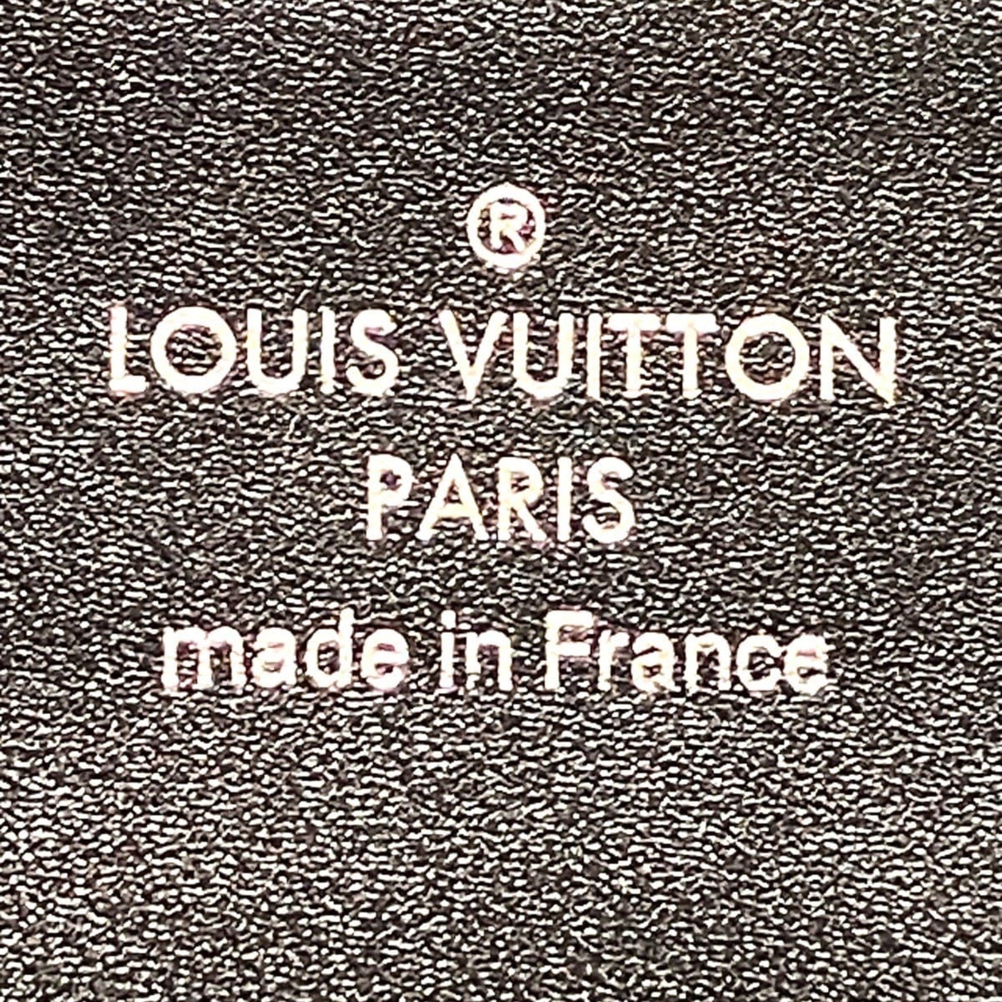 Louis Vuitton Noir Patent Leather Pochette Shoulder Bag (Pre-Owned)