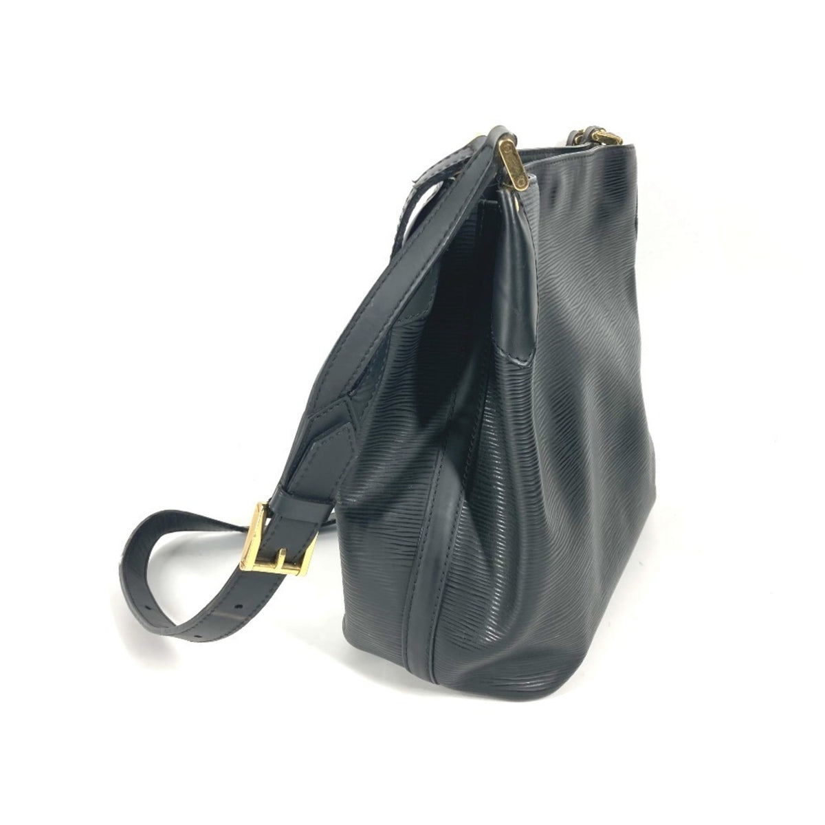 Louis Vuitton Black Noir Epi Leather Shoulder Bag (Pre-Owned)