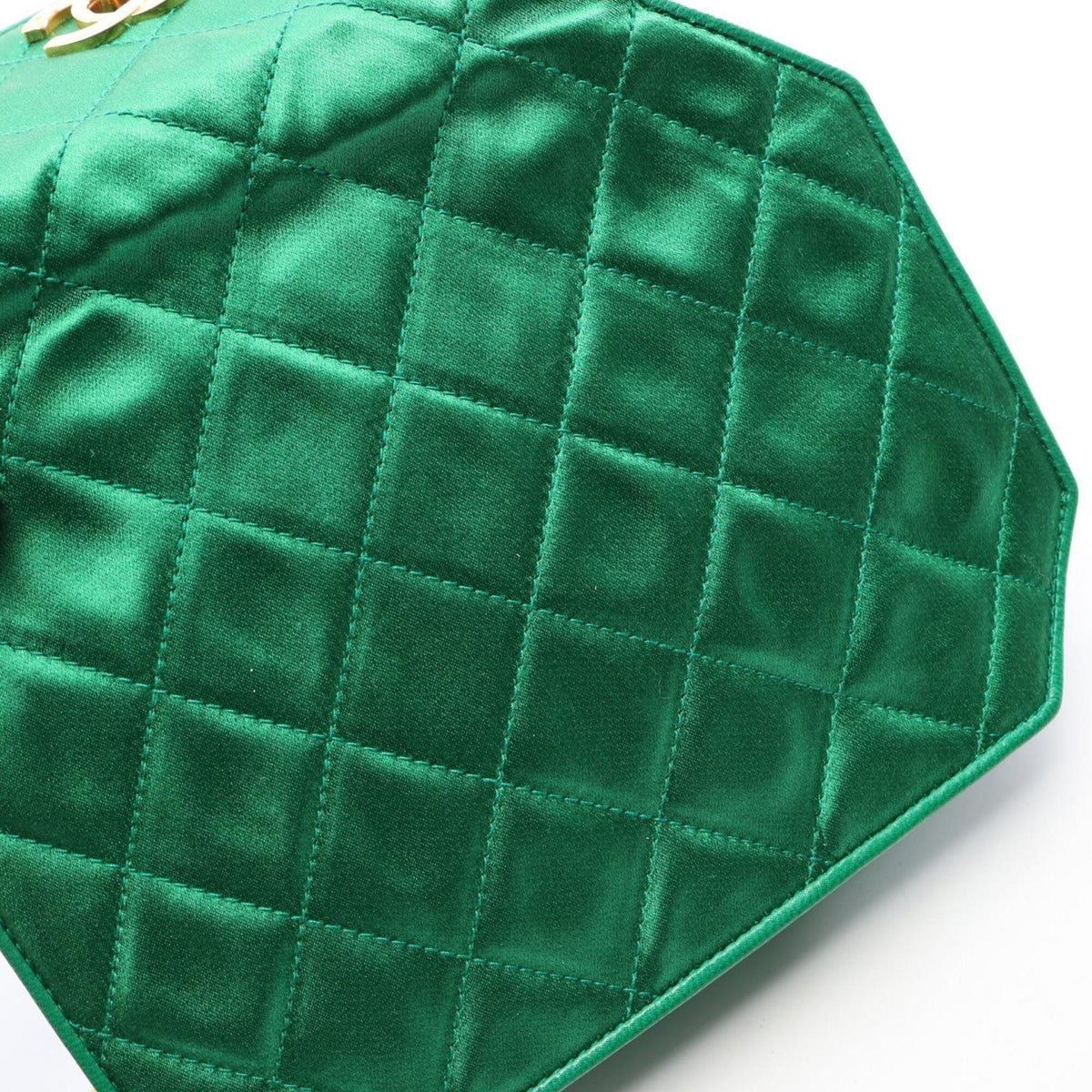 Chanel Green Fabric Handbag Shoulder Bag (Pre-Owned)