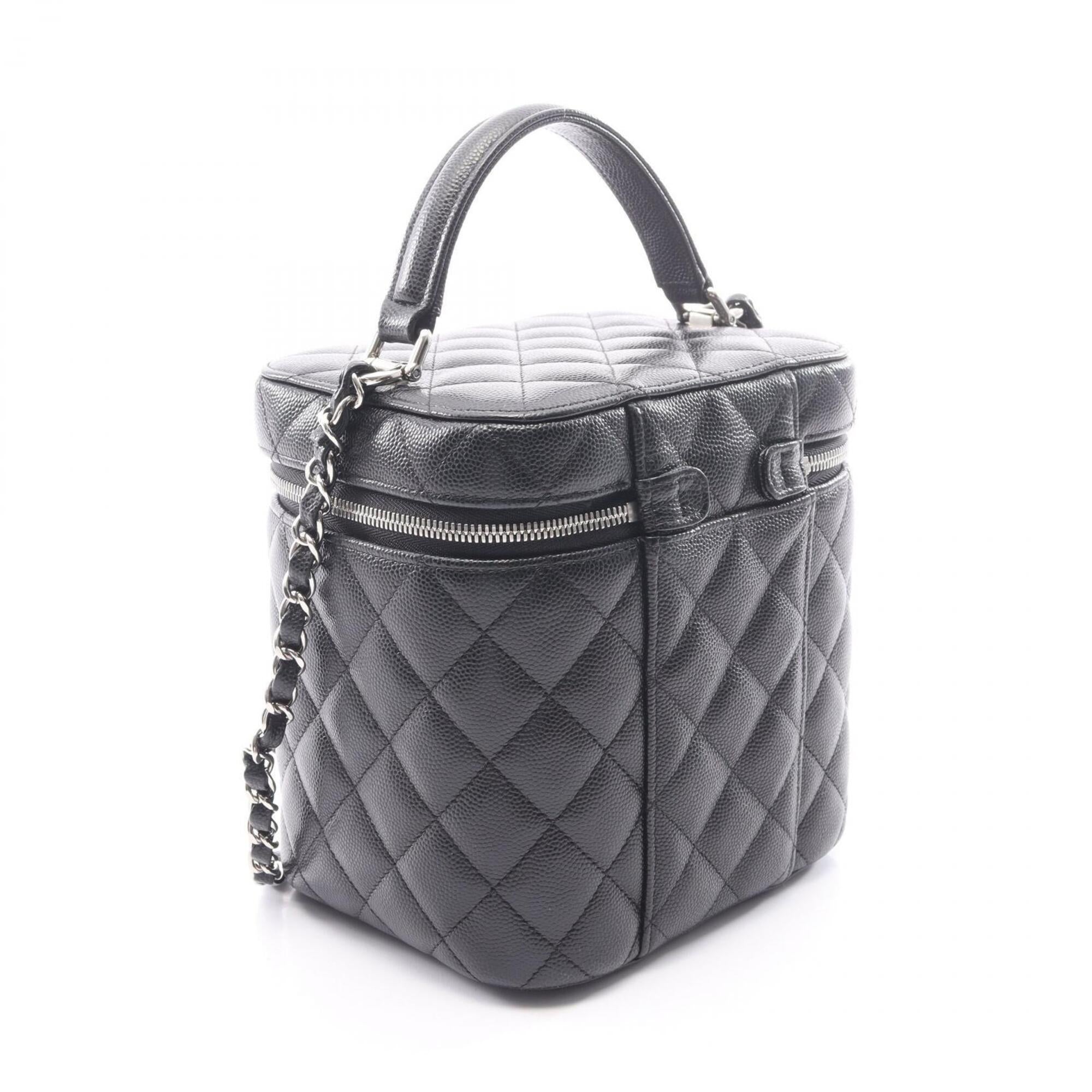 Chanel Black Grained Calfskin Handbag Shoulder Bag (Pre-Owned)
