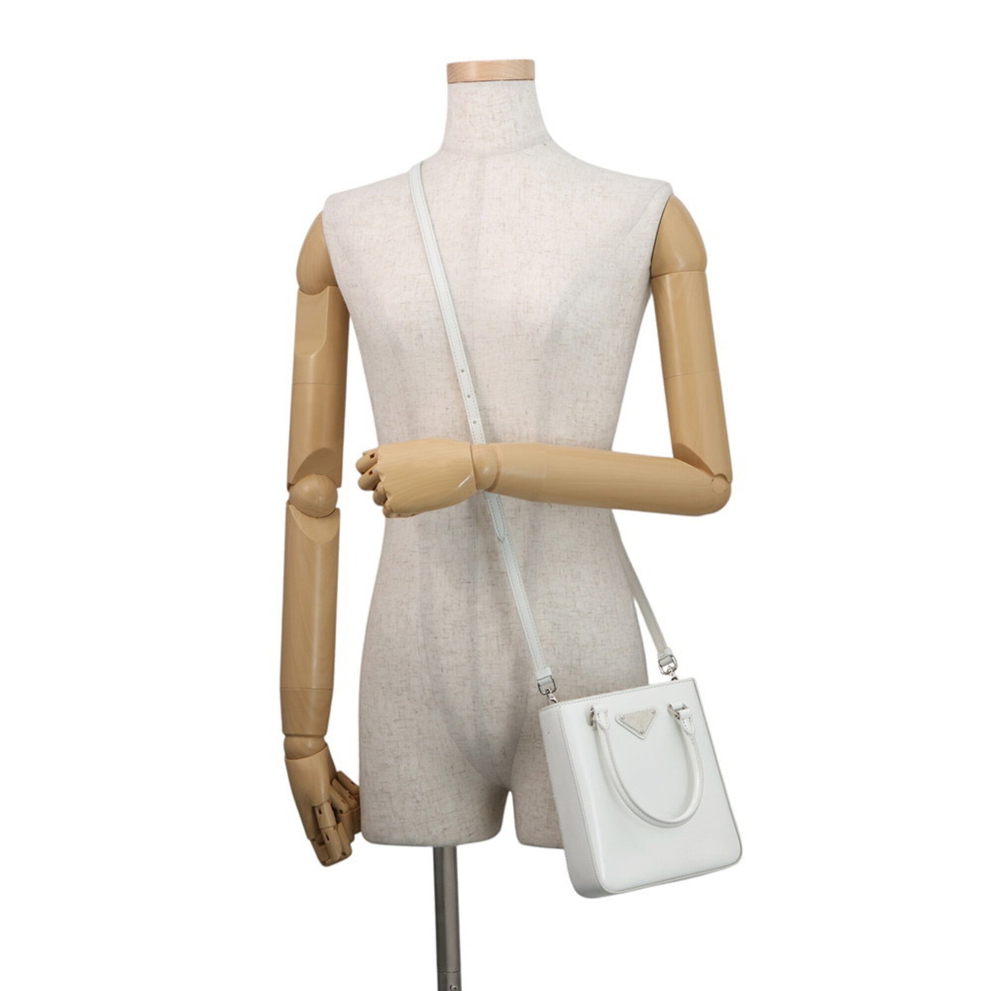Prada White Leather Handbag Shoulder Bag (Pre-Owned)