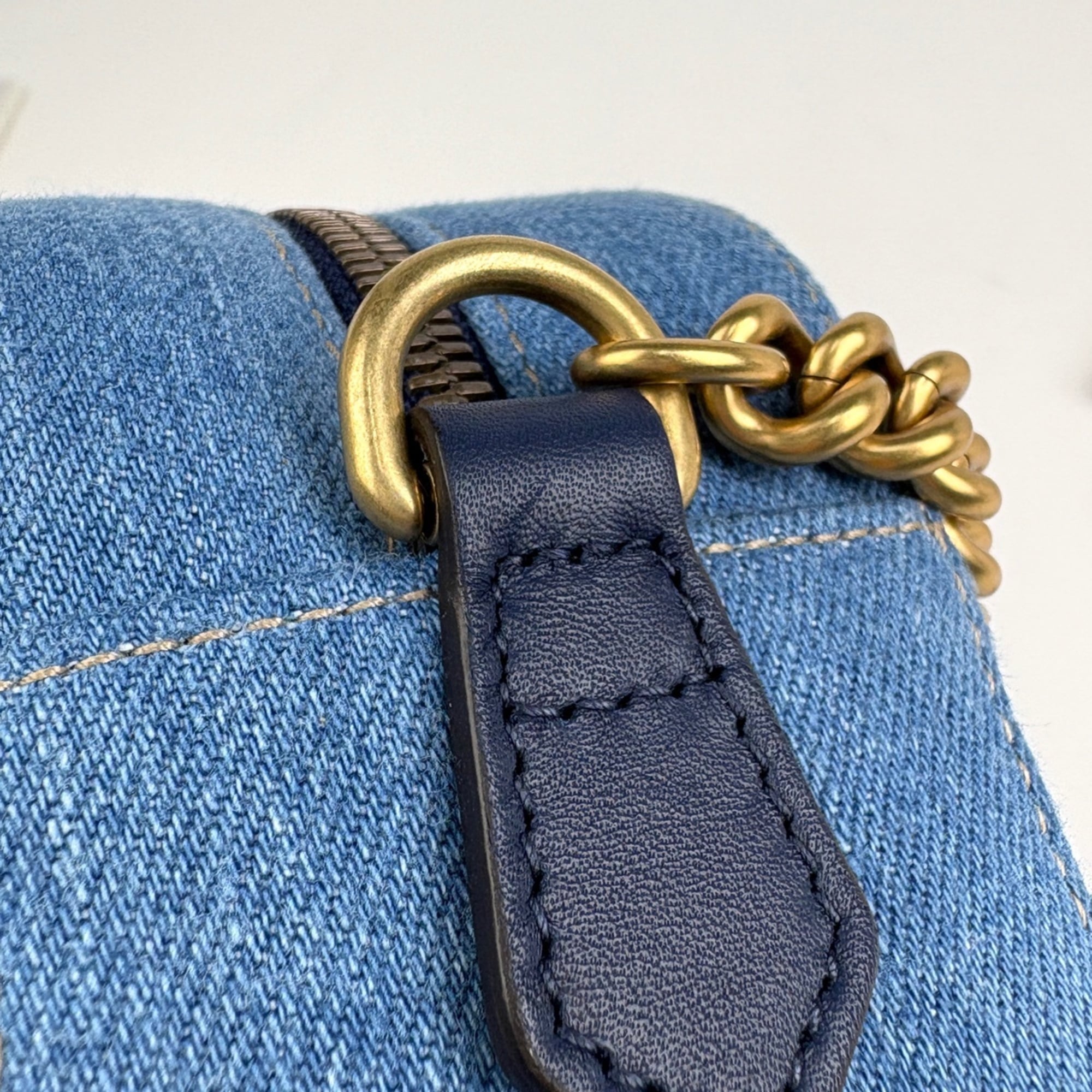 Gucci Light Blue Denim Shoulder Bag (Pre-Owned)