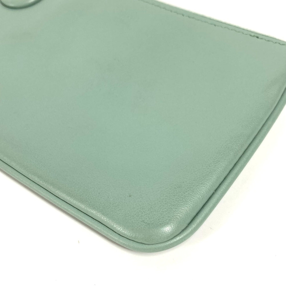 Fendi Green Leather Pouch (Pre-Owned)