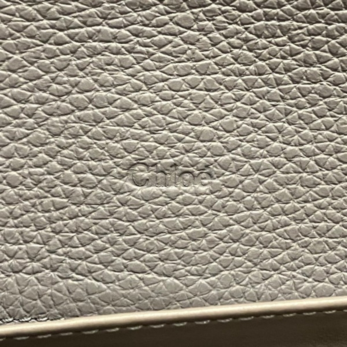 Chloé Grayish Leather Long Wallet (Bi-Fold) (Pre-Owned)