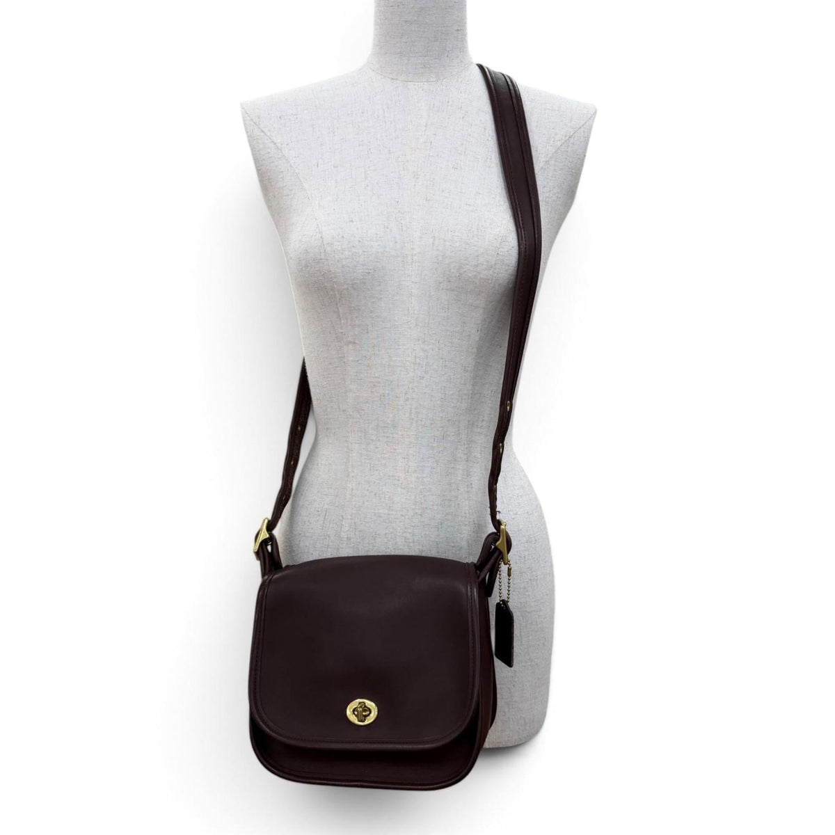 Coach Brown Leather Shoulder Bag (Pre-Owned)
