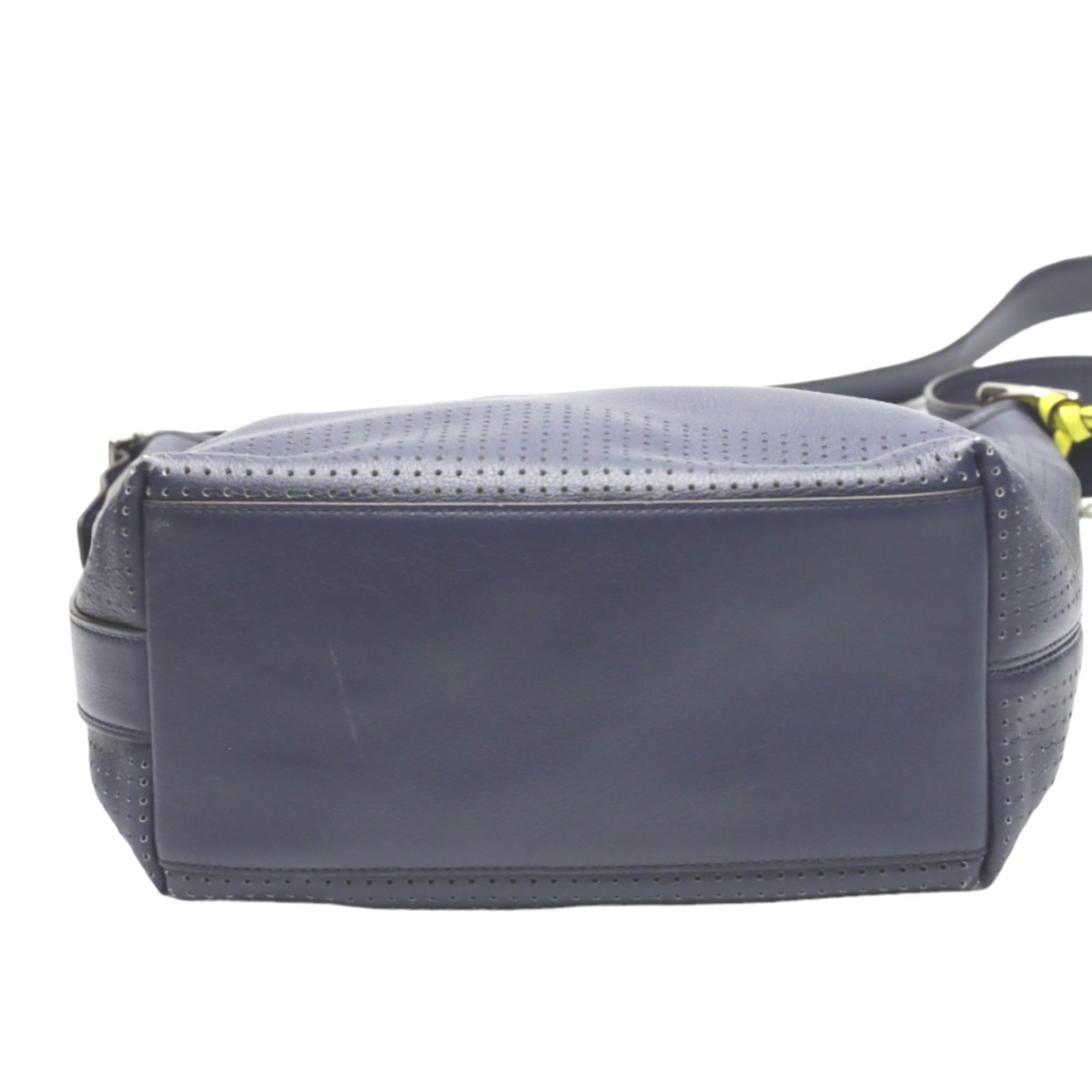 Coach Navy Leather Shoulder Bag (Pre-Owned)