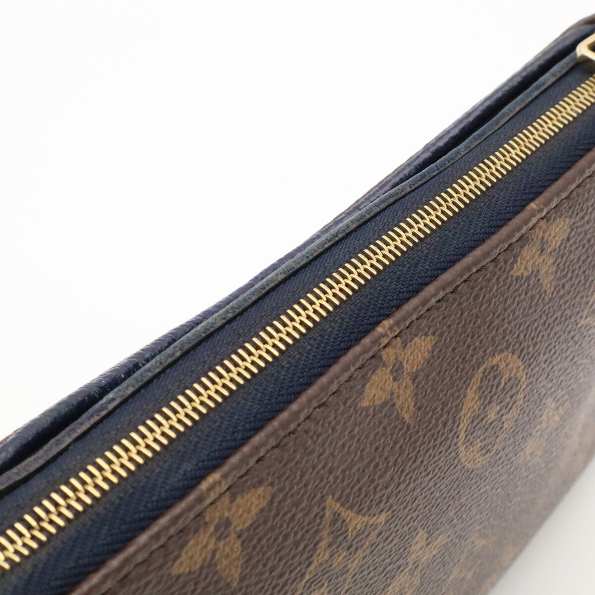 Louis Vuitton Navy Blue Monogram Leather Clutch Bag Shoulder Bag (Pre-Owned)
