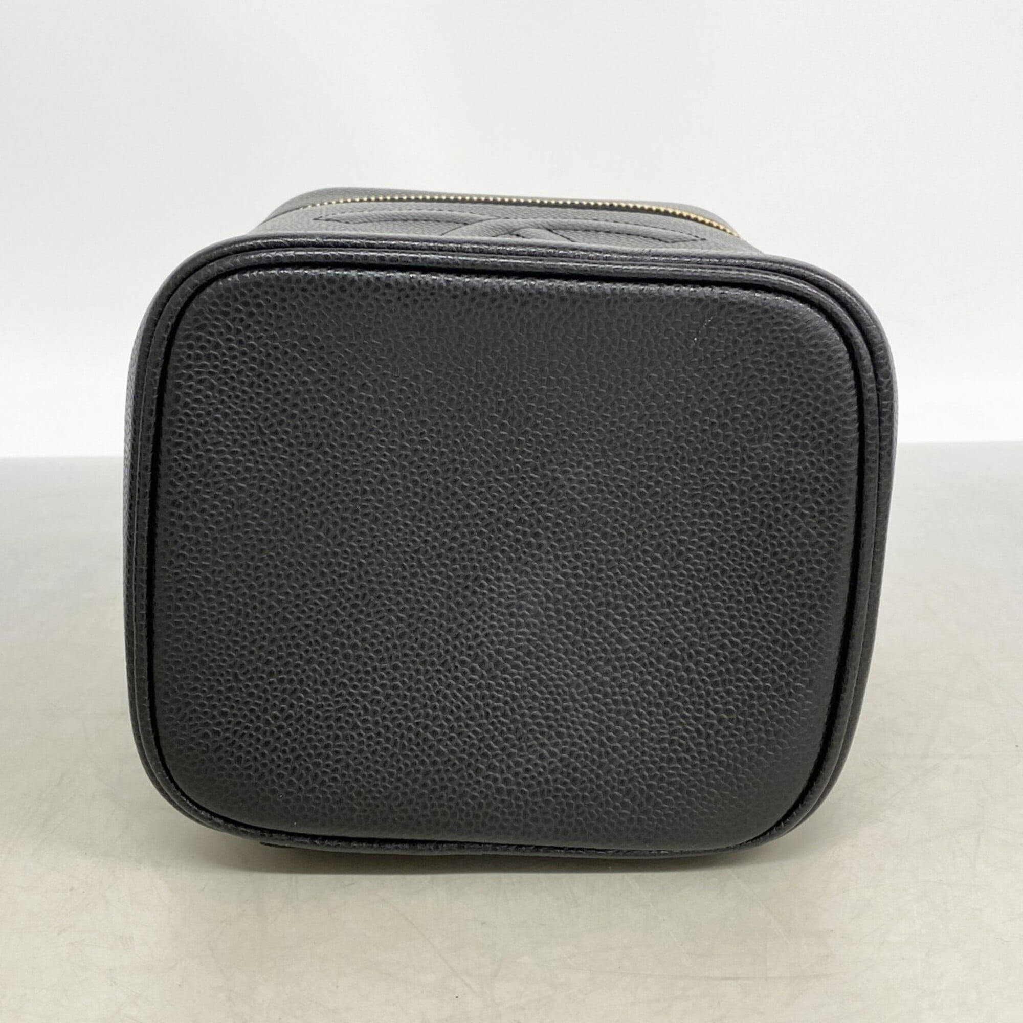 Chanel Black Grained Calfskin Vanity Bag (Pre-Owned)