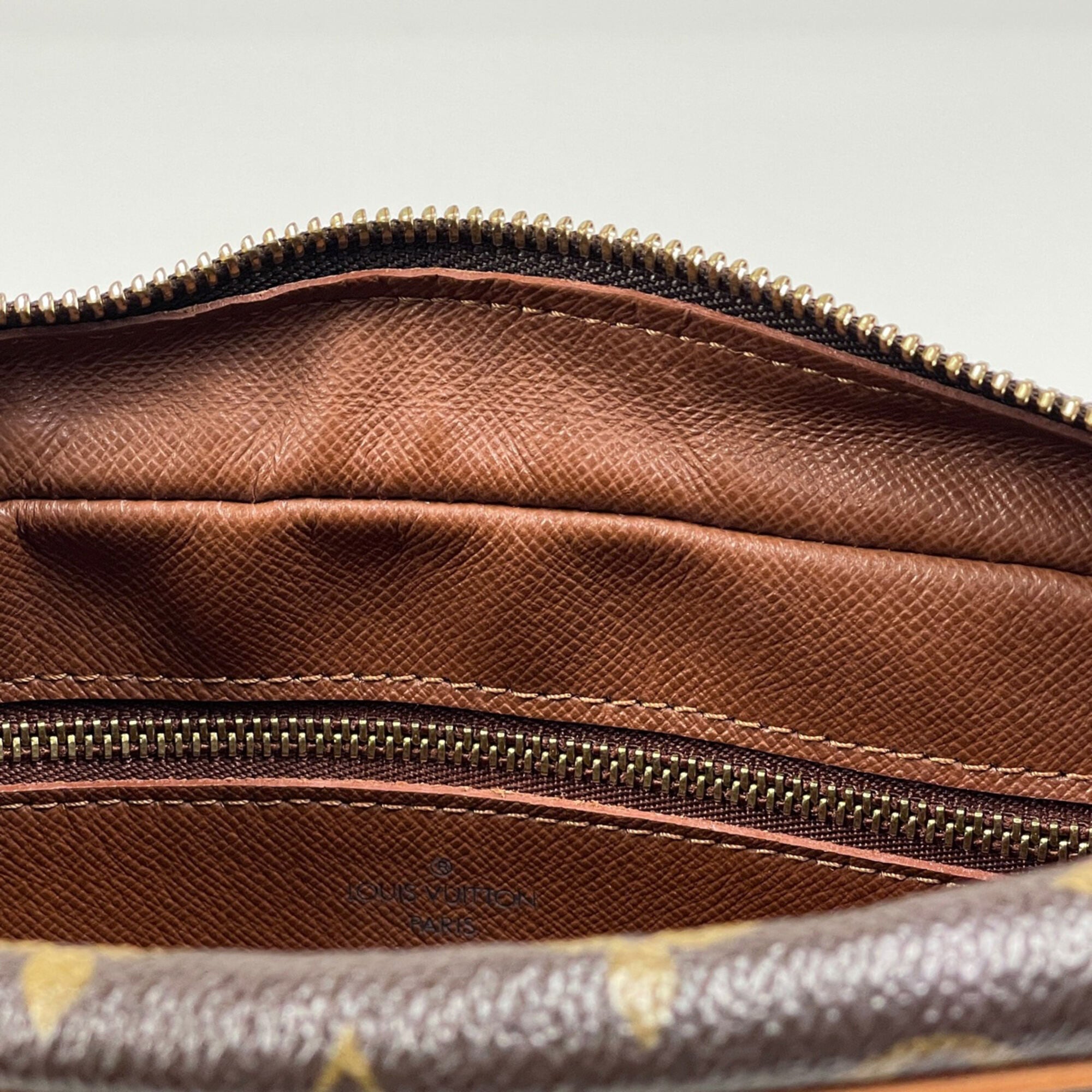 Louis Vuitton Brown Monogram Shoulder Bag (Pre-Owned)