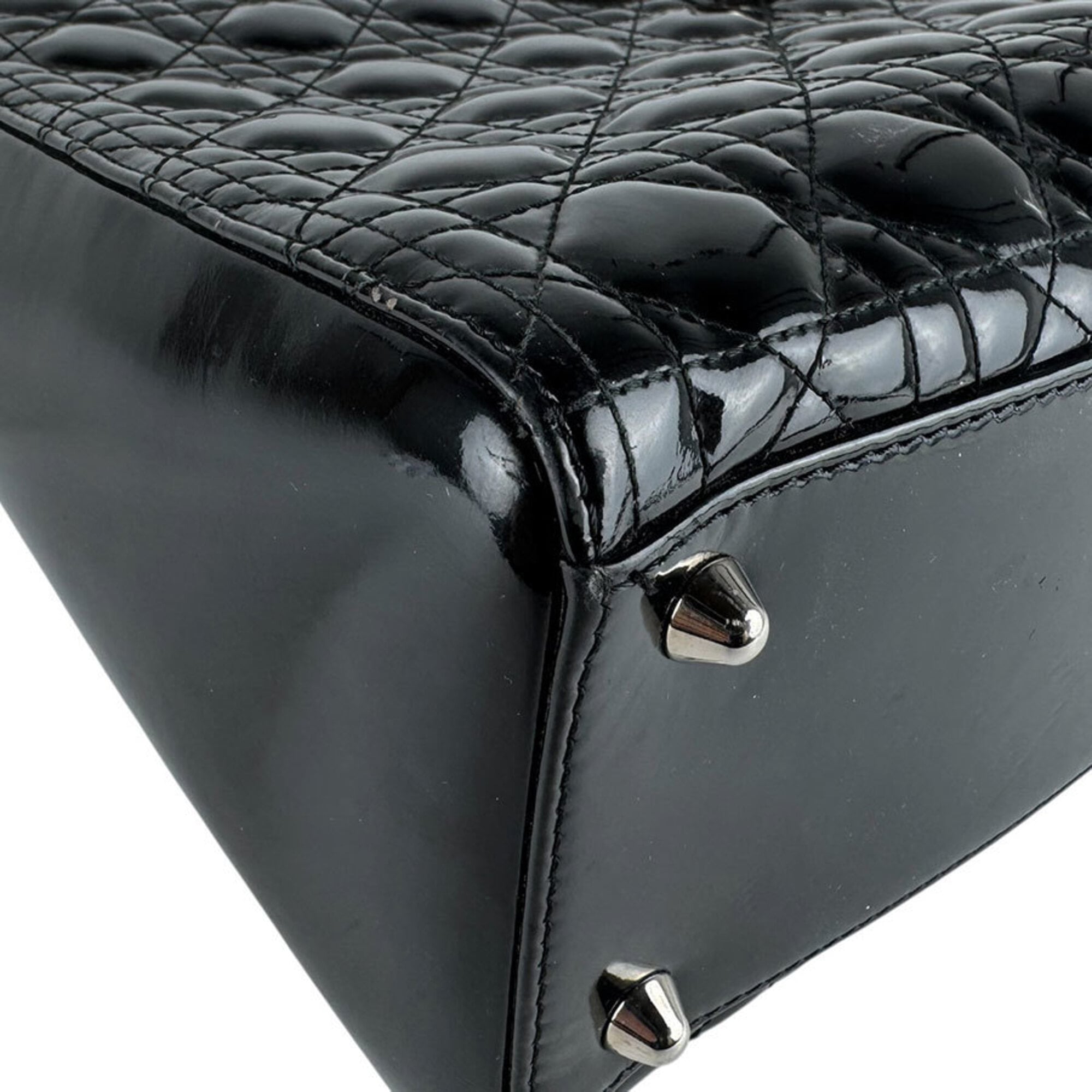 Christian Dior Black Patent Leather Handbag (Pre-Owned)