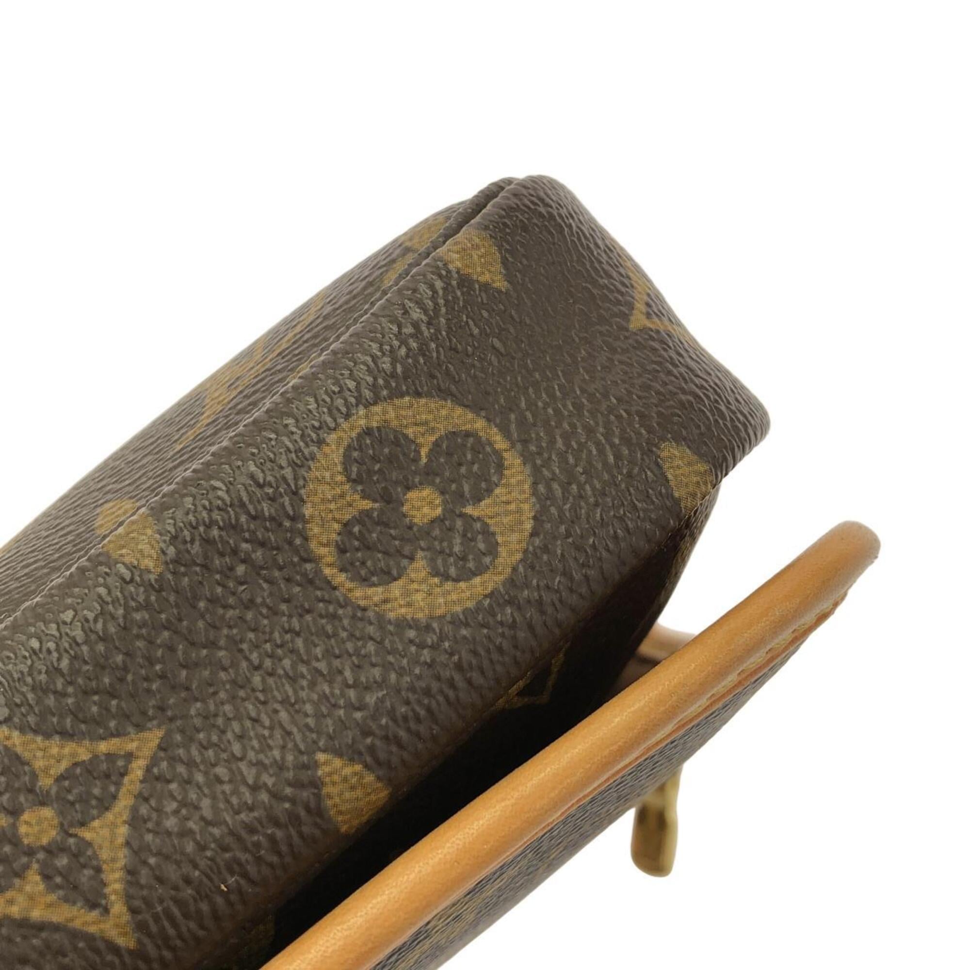 Louis Vuitton Marron Coated Canvas Shoulder Bag (Pre-Owned)