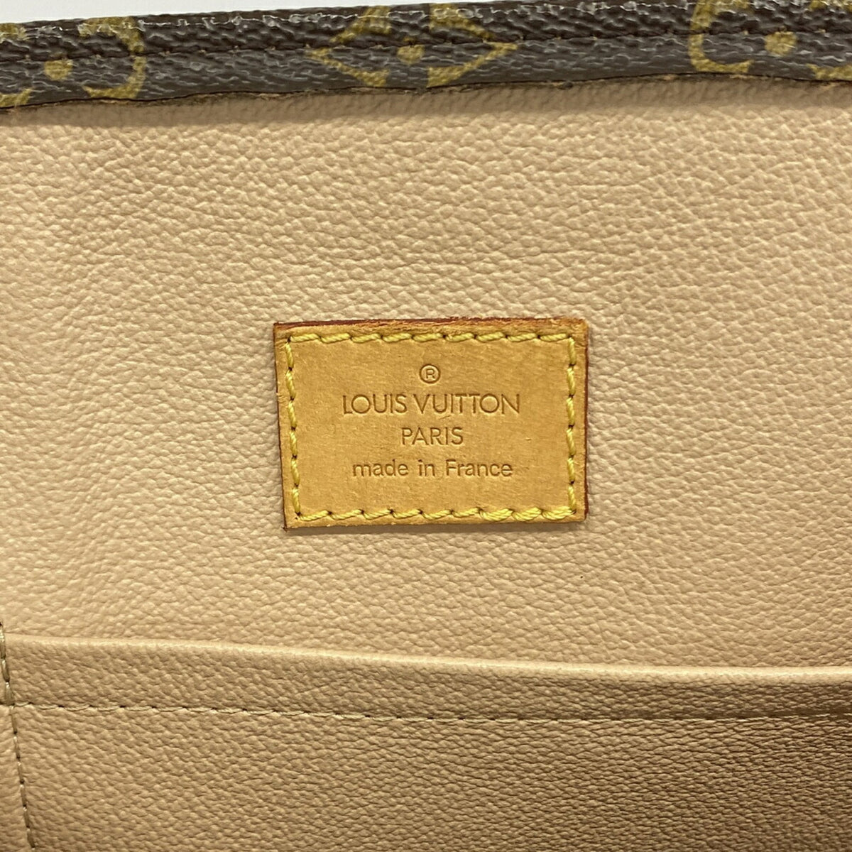 Louis Vuitton Brown Tote Bag (Pre-Owned)