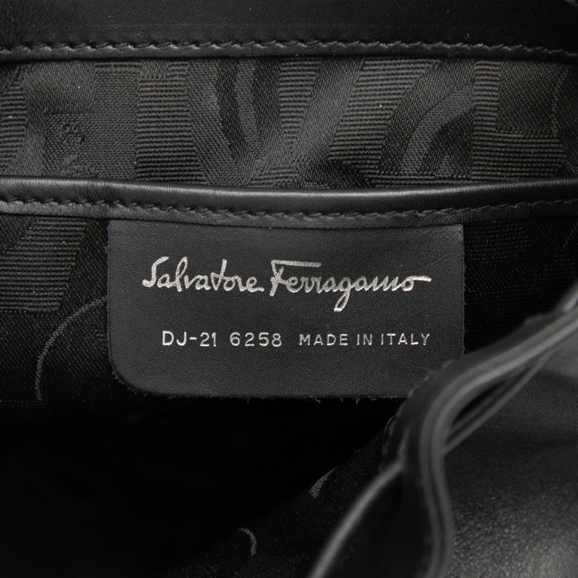 Salvatore Ferragamo Black Leather Backpack (Pre-Owned)