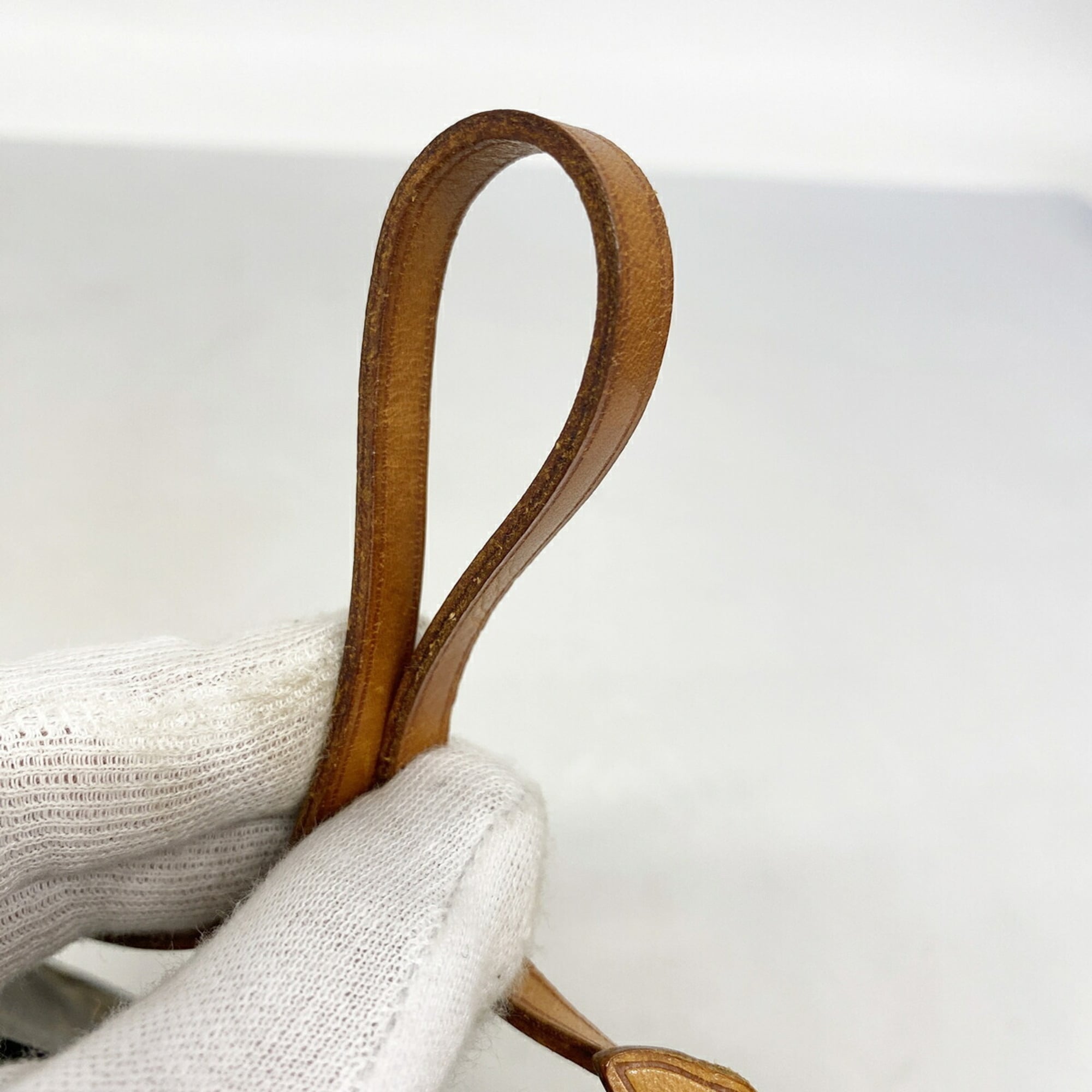 Louis Vuitton Brown Pouch (Pre-Owned)