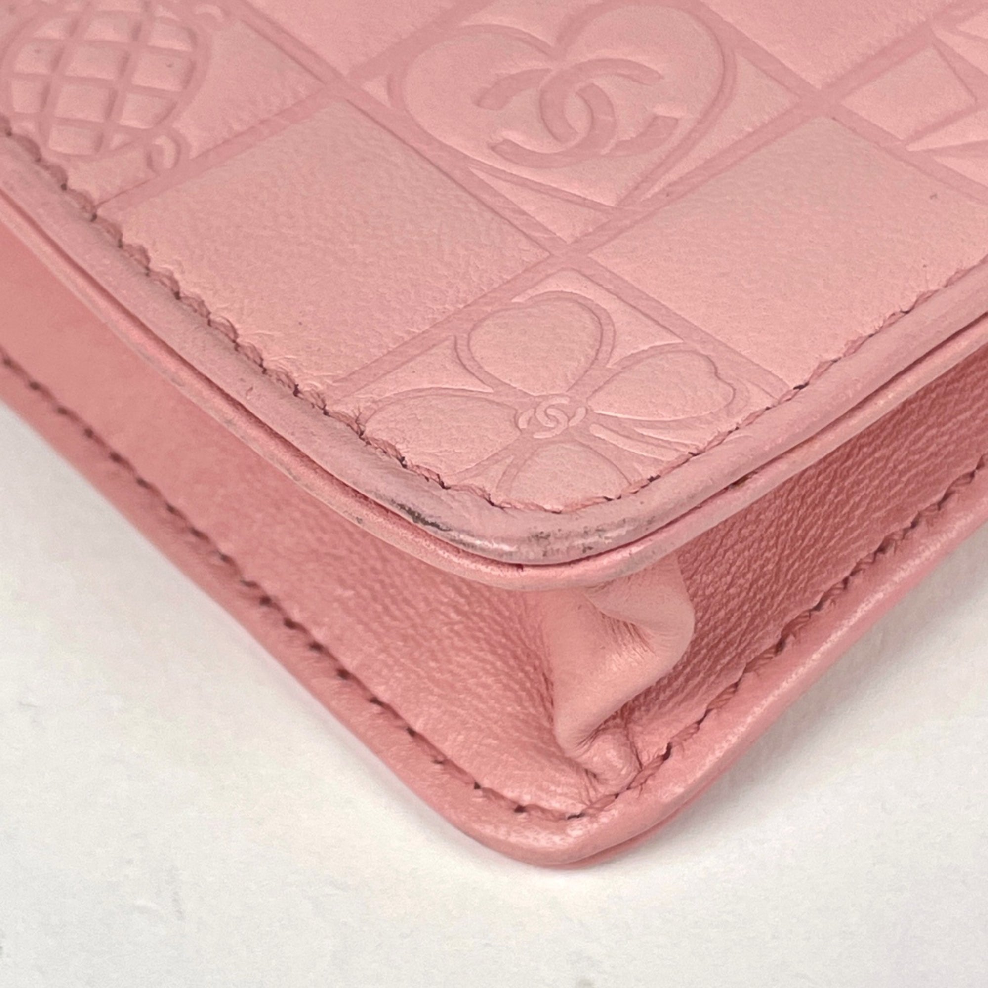 Chanel Pink Leather Handbag Pouch (Pre-Owned)