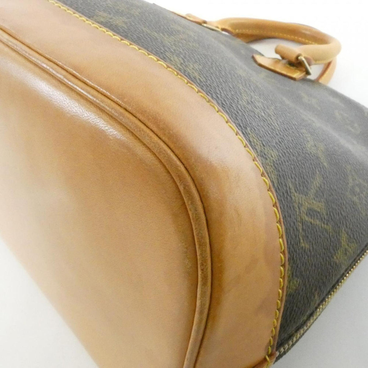 Louis Vuitton Marron Coated Canvas Handbag (Pre-Owned)