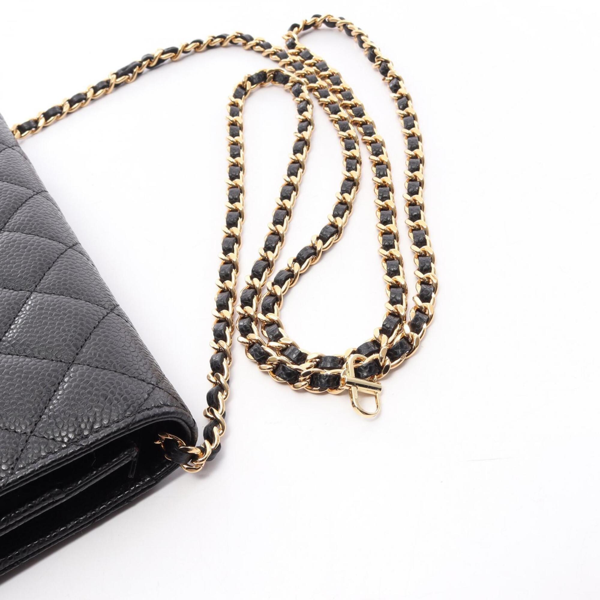 Chanel Black Grained Calfskin Handbag Shoulder Bag (Pre-Owned)