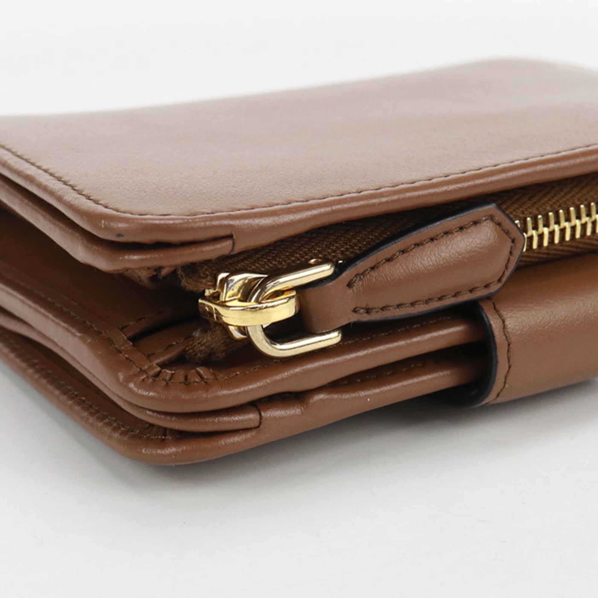 Prada Brown Leather Wallet (Bi-Fold) (Pre-Owned)