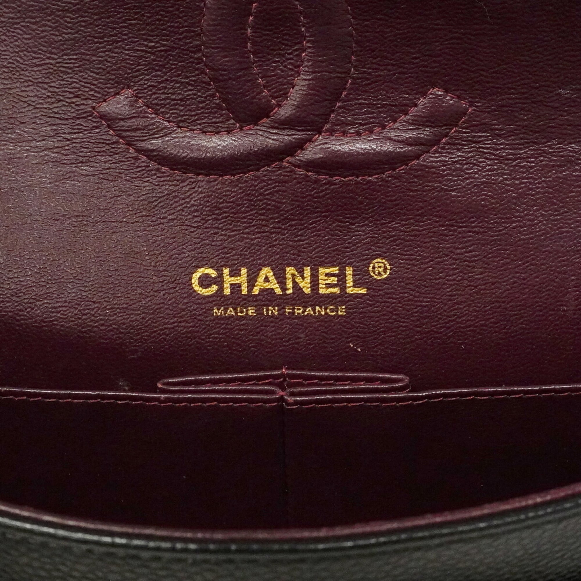 Chanel Black Grained Calfskin Shoulder Bag (Pre-Owned)