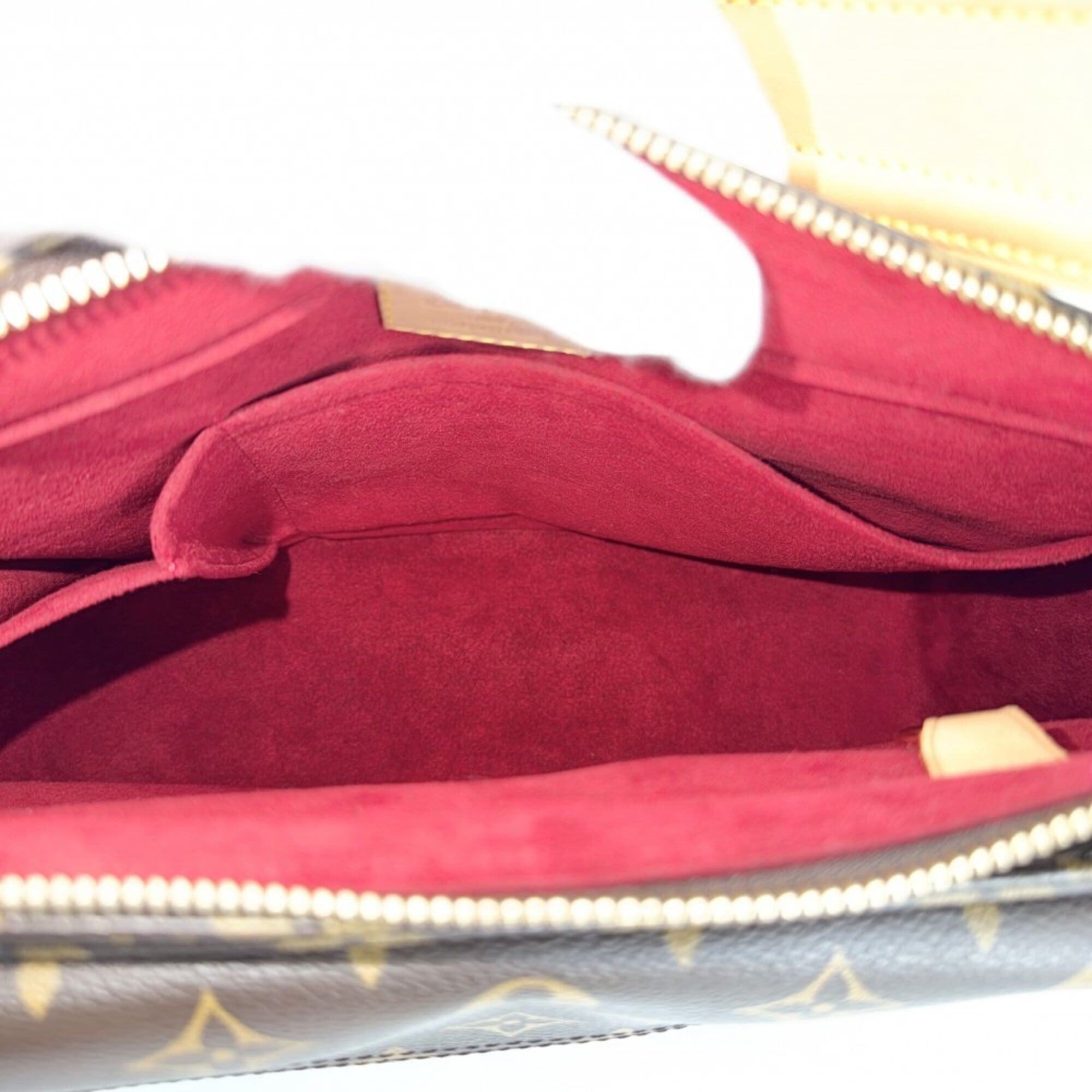 Louis Vuitton Monogram Brown Monogram Monogram Shoulder Bag (Pre-Owned)