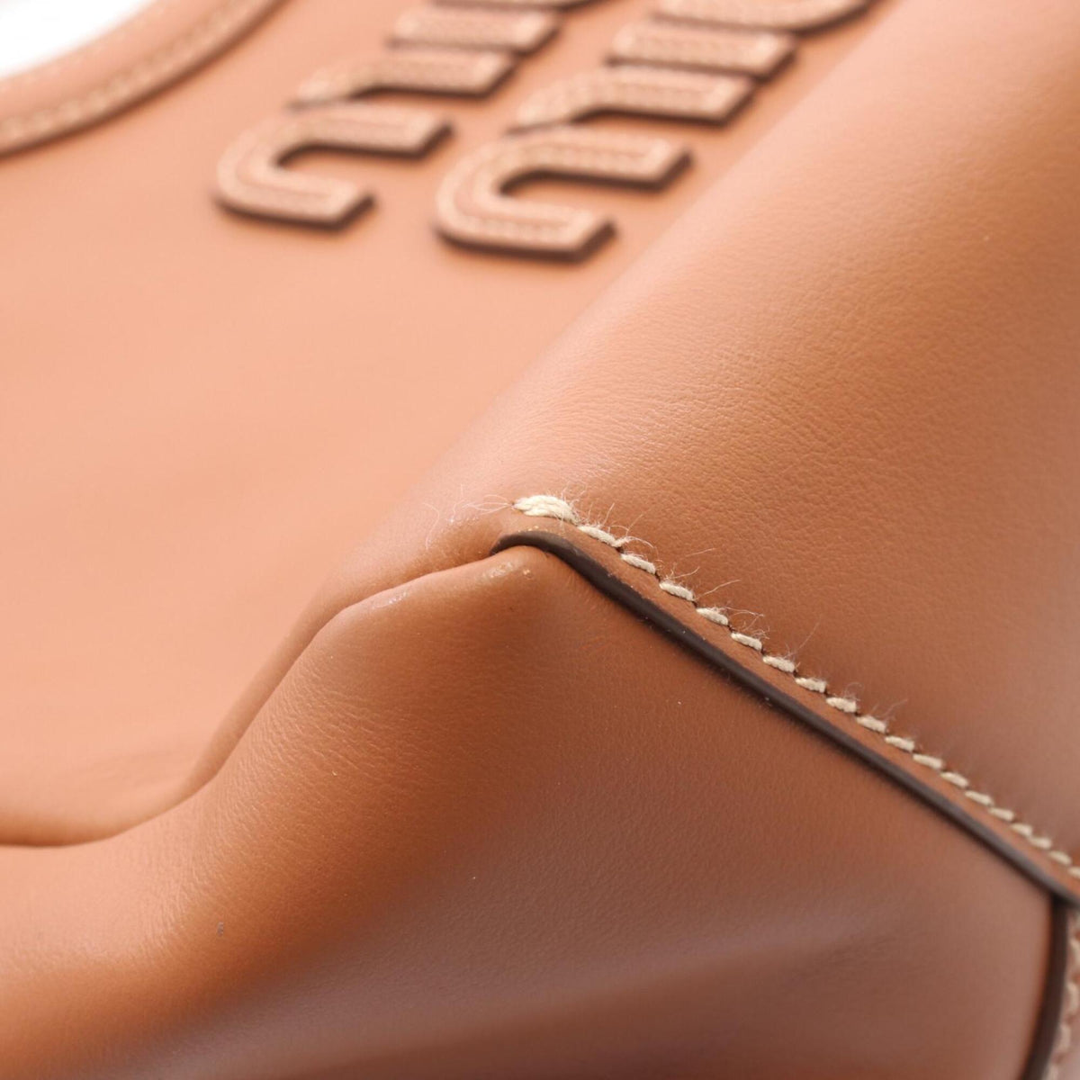 Miu Miu Brown Leather Handbag (Pre-Owned)