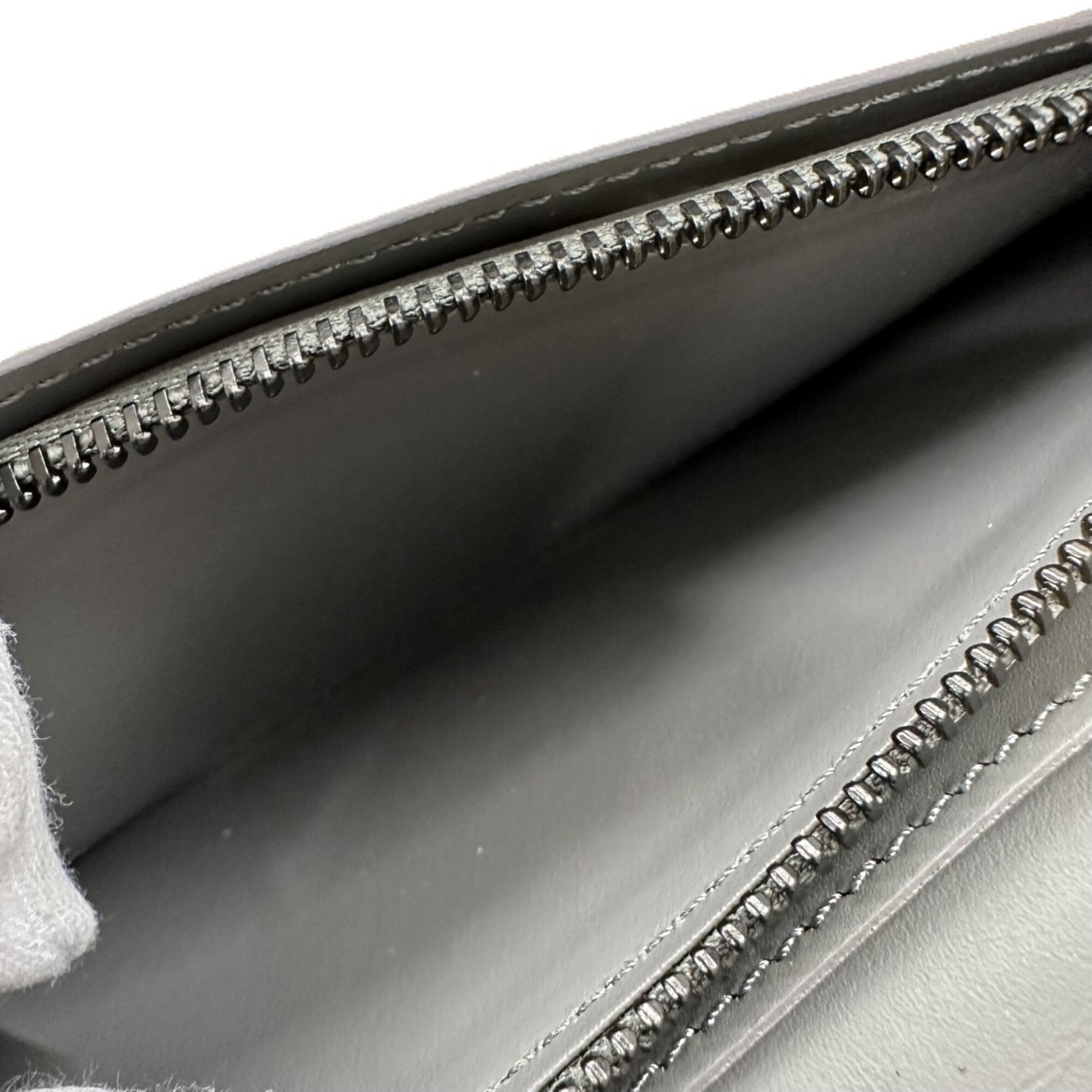 Louis Vuitton Monogram Shadow Gray Monogram Shadow Long Wallet (Bi-Fold) (Pre-Owned)