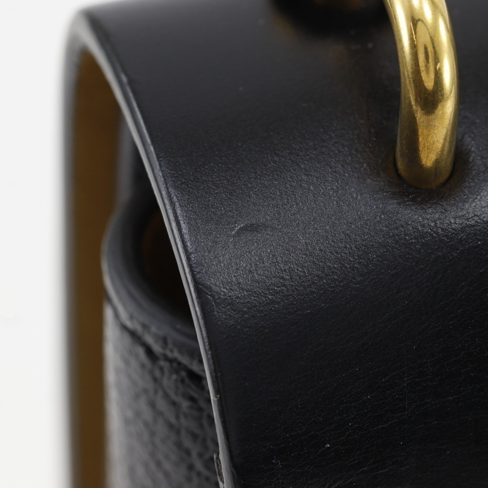 Burberry Black Leather Shoulder Bag (Pre-Owned)