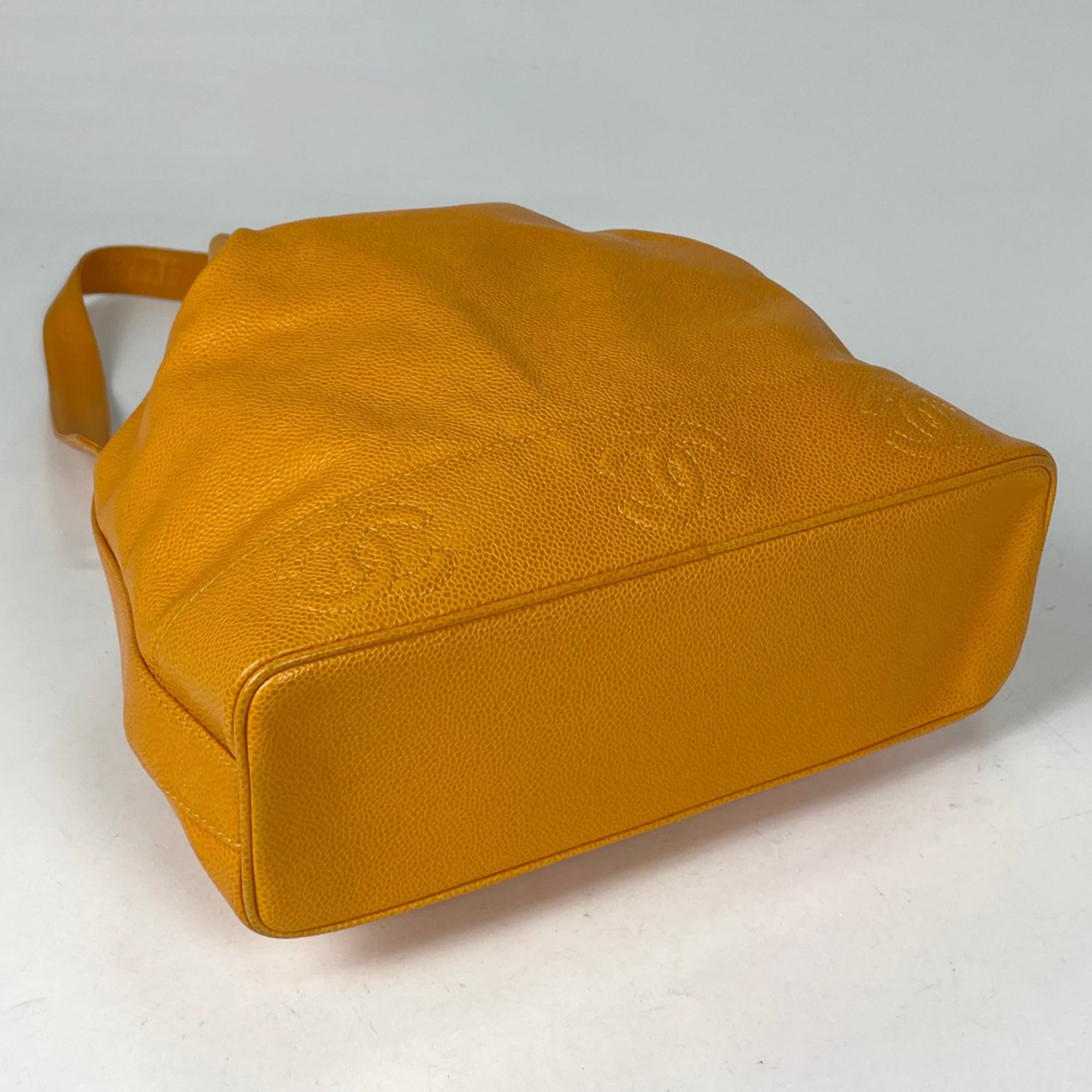 Chanel Yellow Grained Calfskin Shoulder Bag (Pre-Owned)