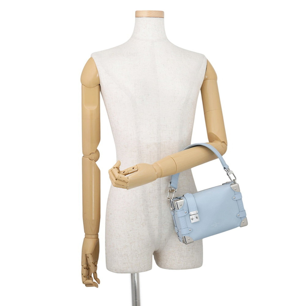 Louis Vuitton Light Blue Leather Handbag Shoulder Bag (Pre-Owned)