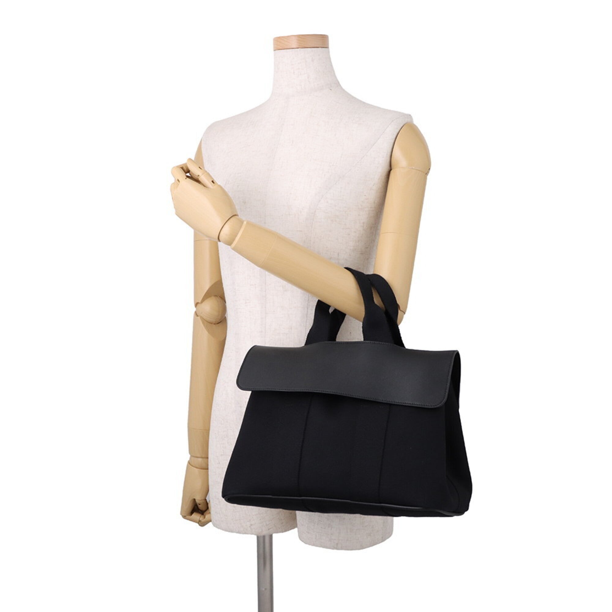 Hermes Black Toile Chevron Leather Handbag (Pre-Owned)