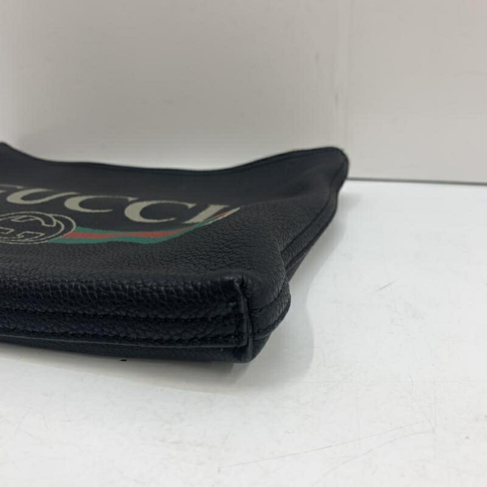 Gucci Black Clutch Bag (Pre-Owned)