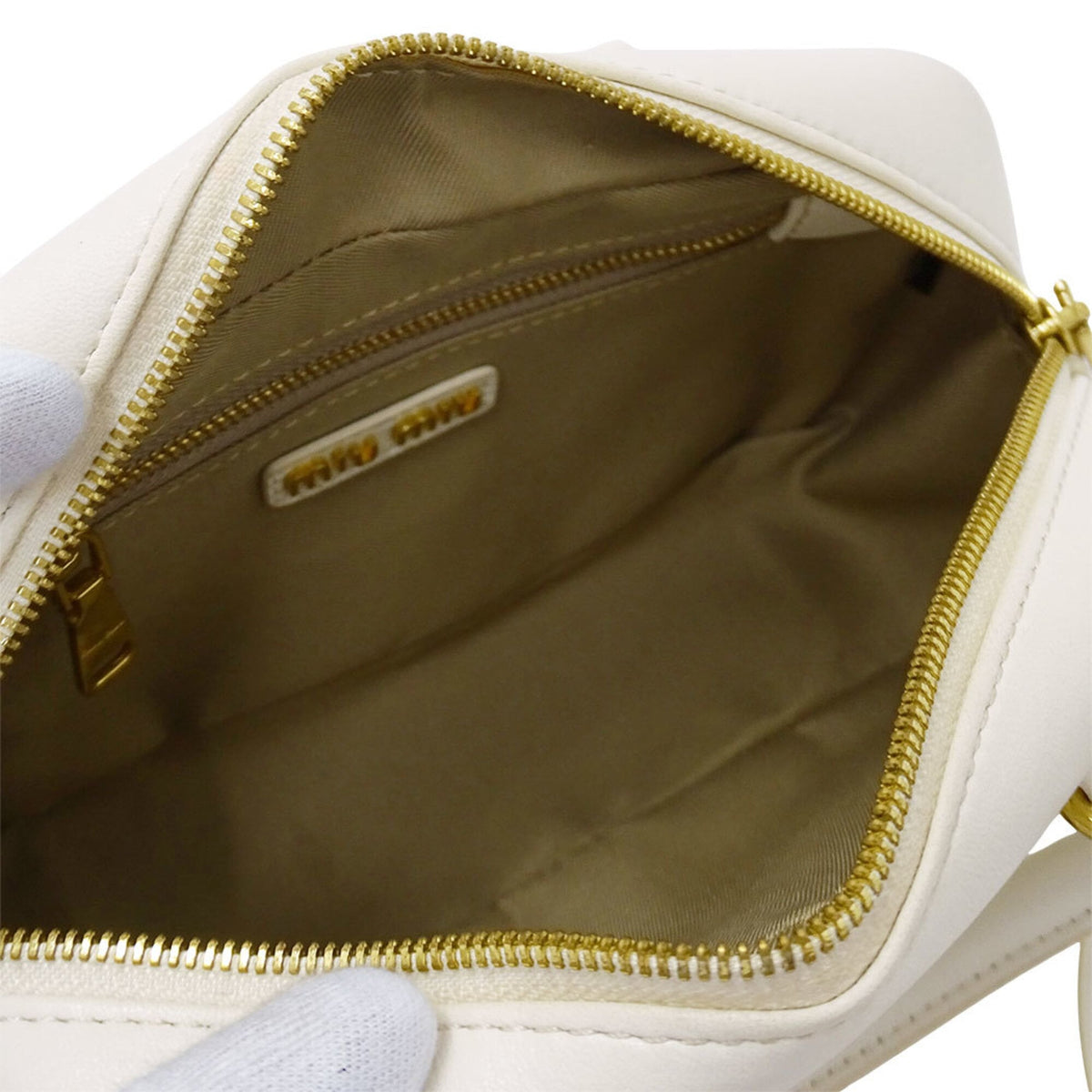 Miu Miu White Leather Handbag Shoulder Bag (Pre-Owned)