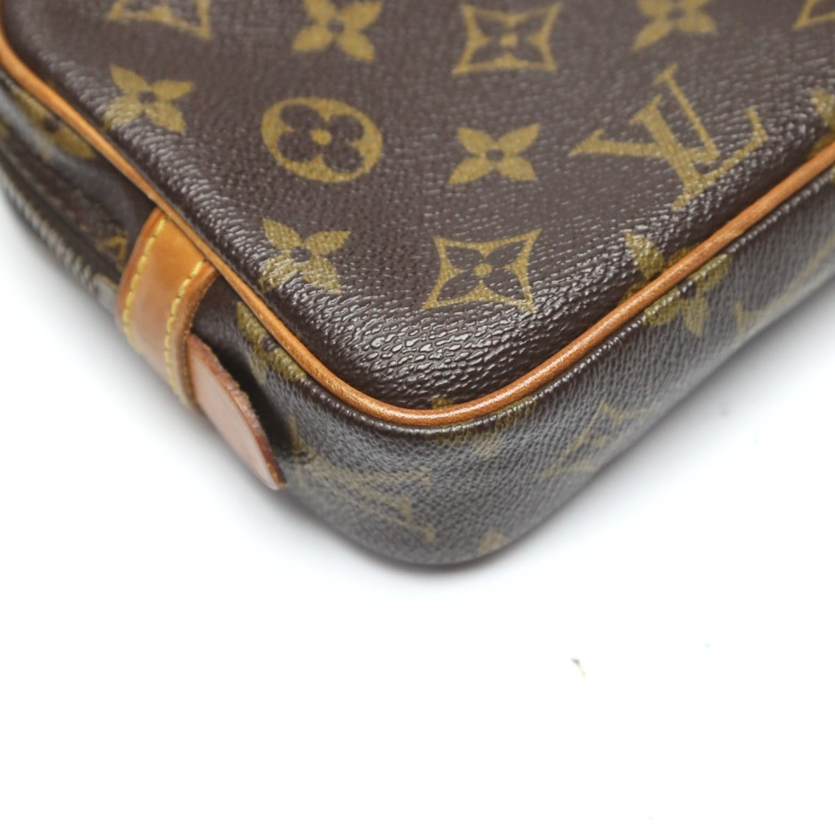 Louis Vuitton Brown Monogram Monogram Shoulder Bag (Pre-Owned)