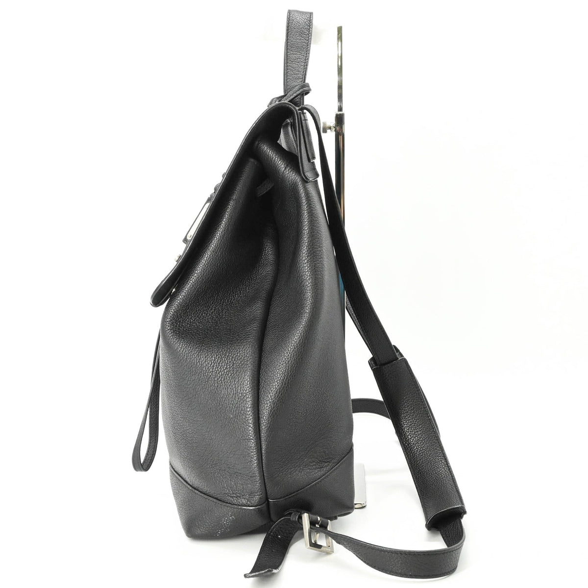 Saint Laurent Black Leather Backpack (Pre-Owned)