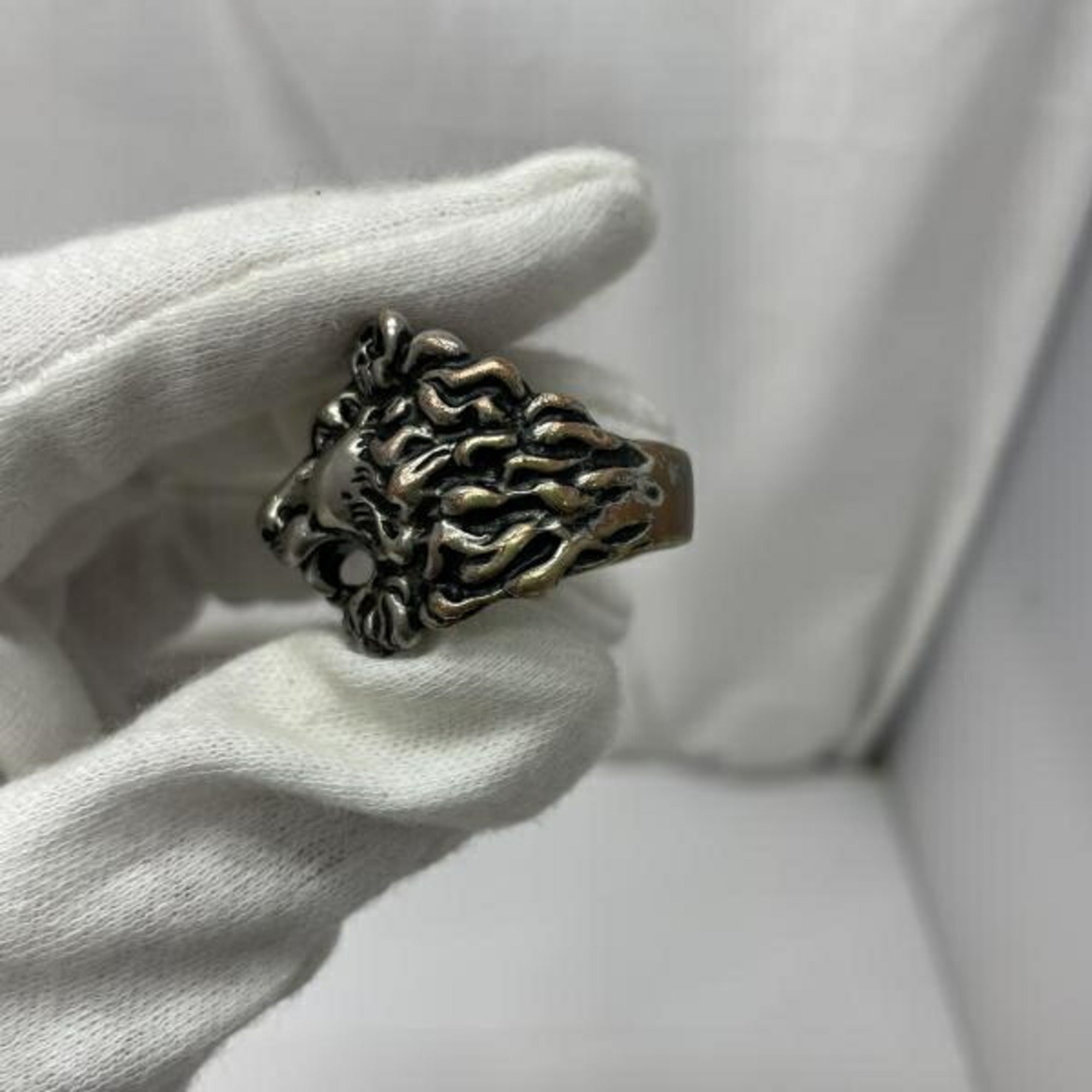 Gucci Silver (Pre-Owned)