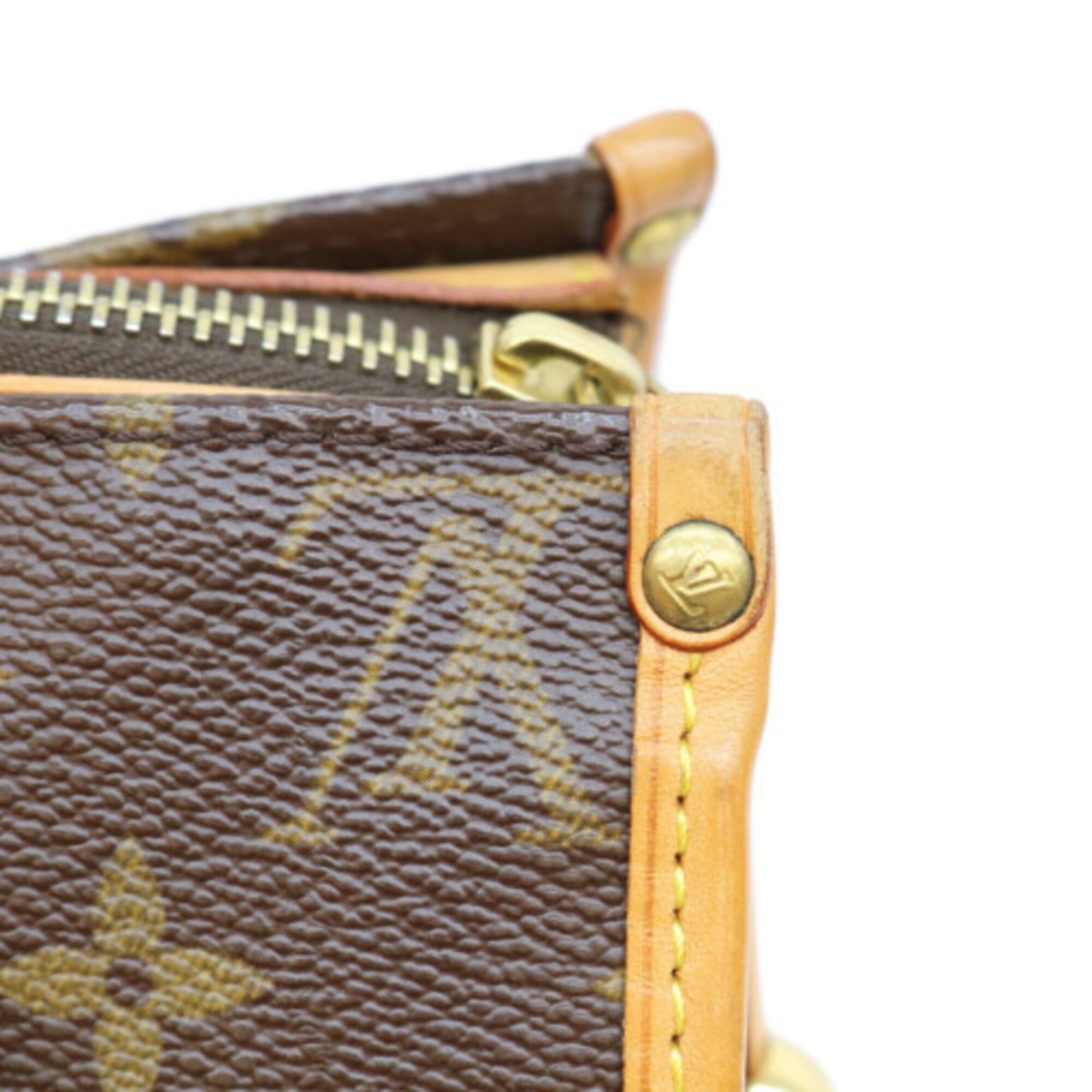 Louis Vuitton Brown Monogram Pouch Shoulder Bag (Pre-Owned)