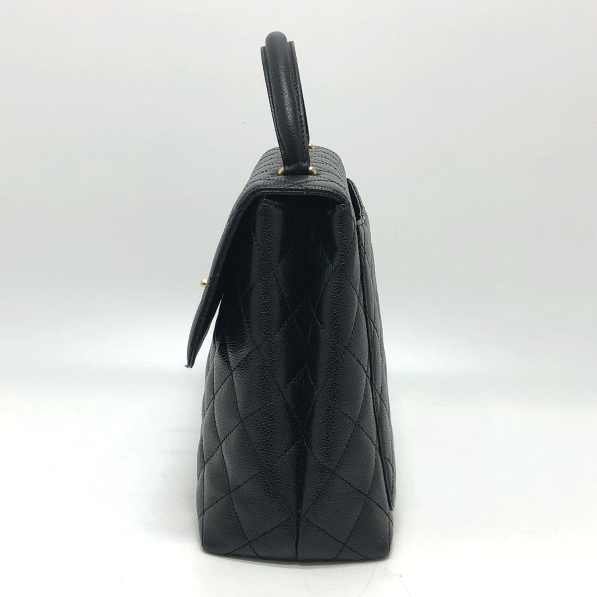 Chanel Black Leather Handbag (Pre-Owned)