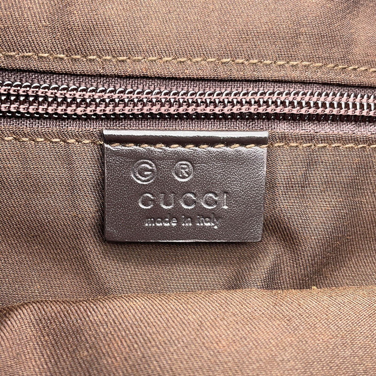 Gucci Brown Nylon Handbag Shoulder Bag (Pre-Owned)