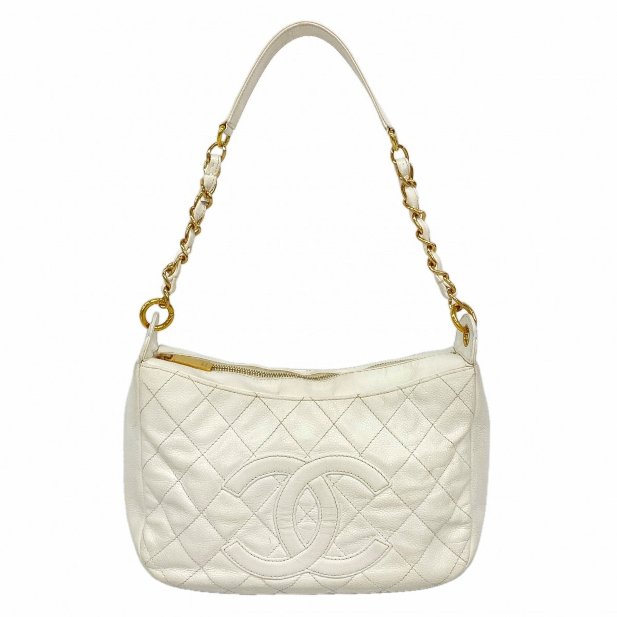 Chanel White Grained Calfskin Shoulder Bag (Pre-Owned)