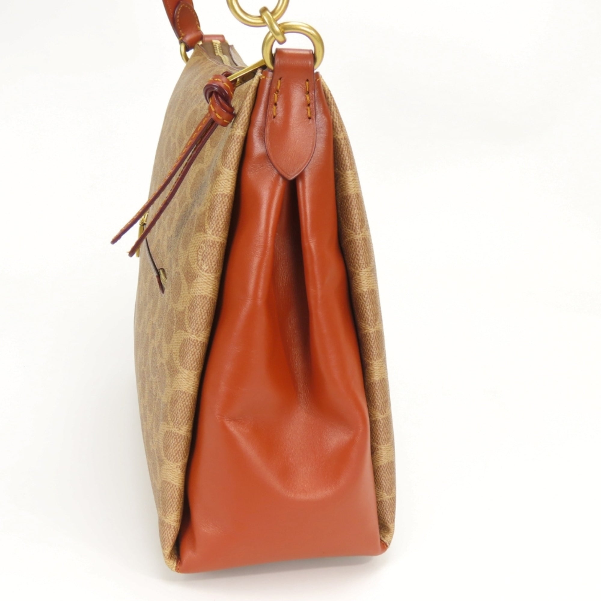 Coach Signature Beige Brown Pvc Leather Shoulder Bag (Pre-Owned)