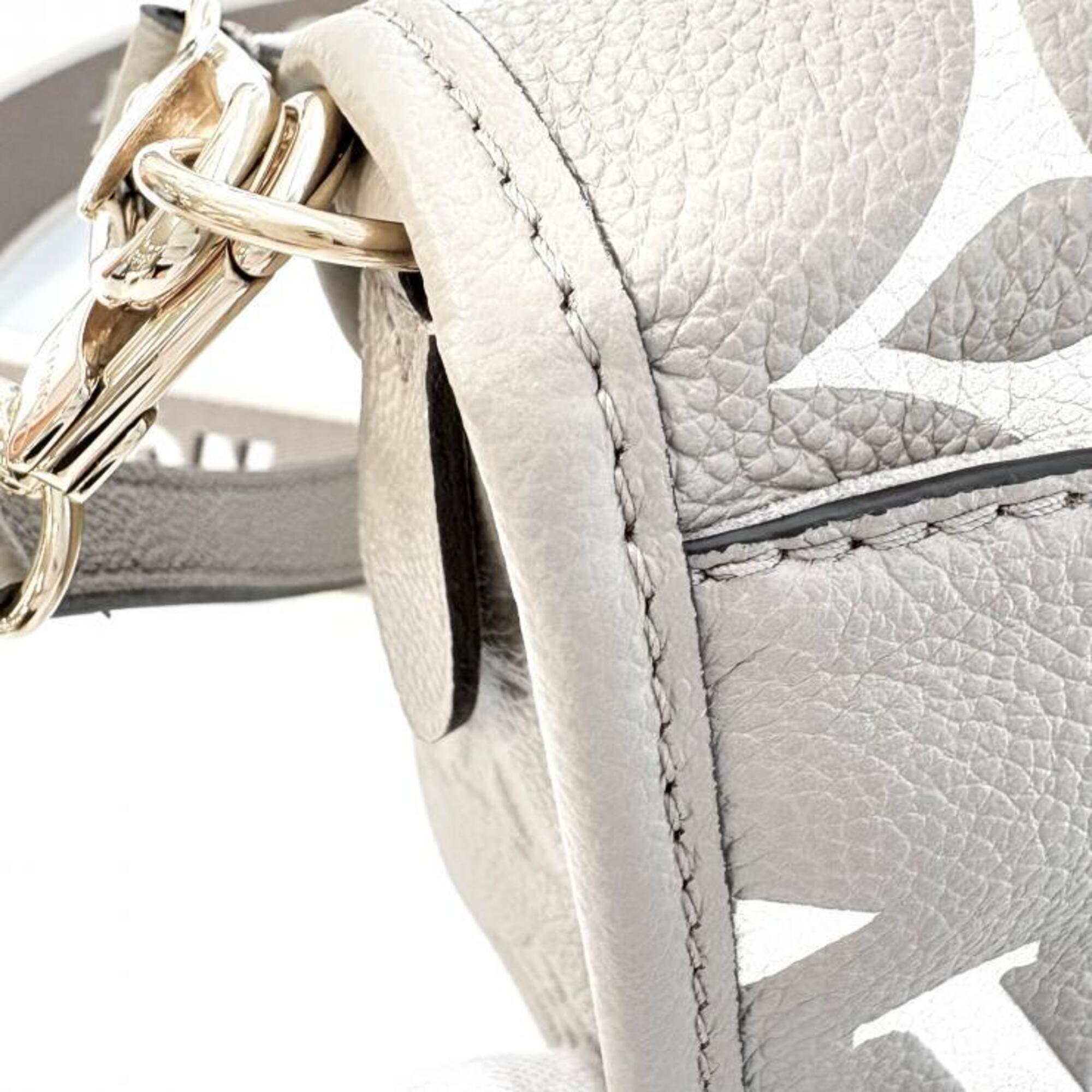 Louis Vuitton Beige Ivory Tourterelle Monogram Empreinte Shoulder Bag (Pre-Owned)