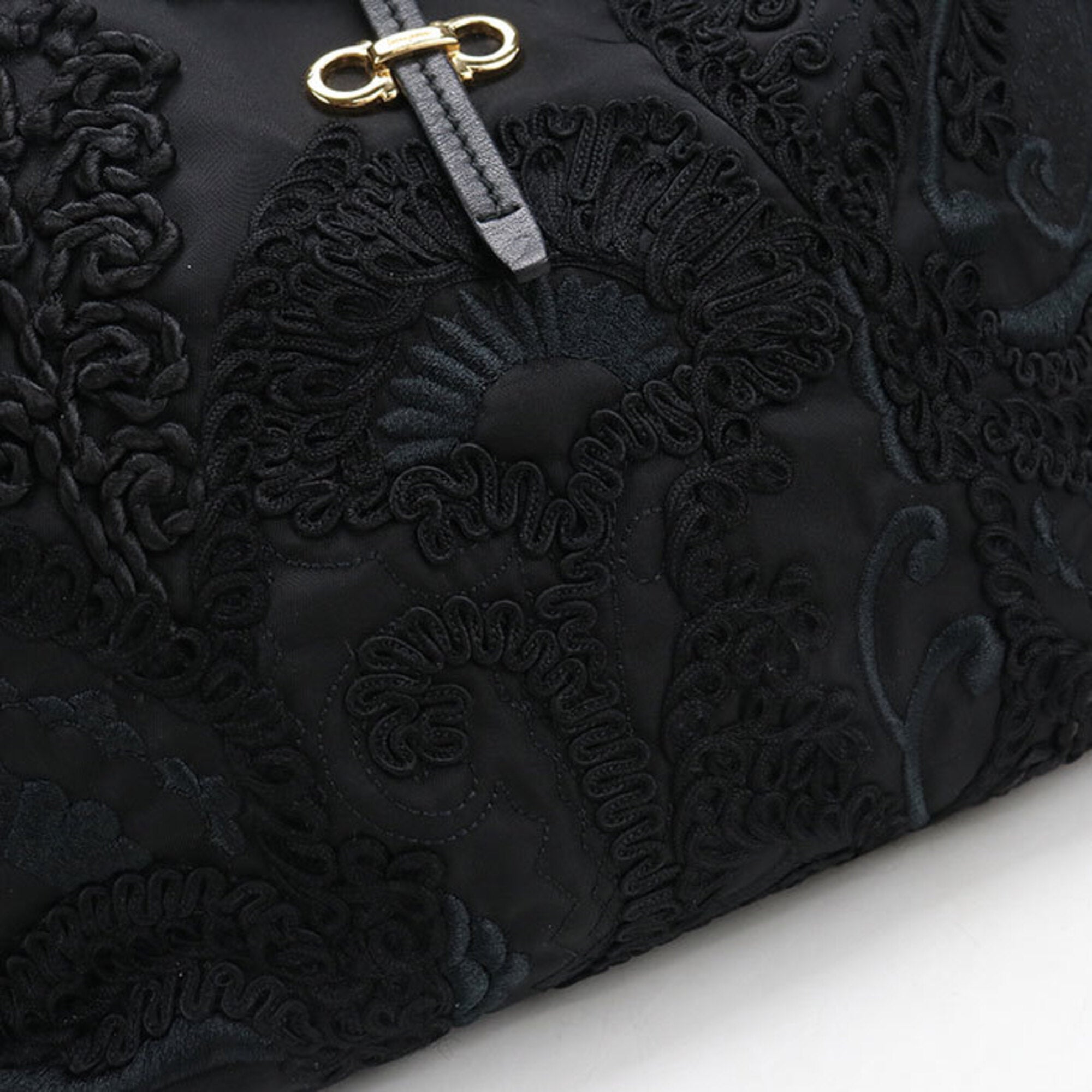 Salvatore Ferragamo Black Nylon Tote Bag (Pre-Owned)