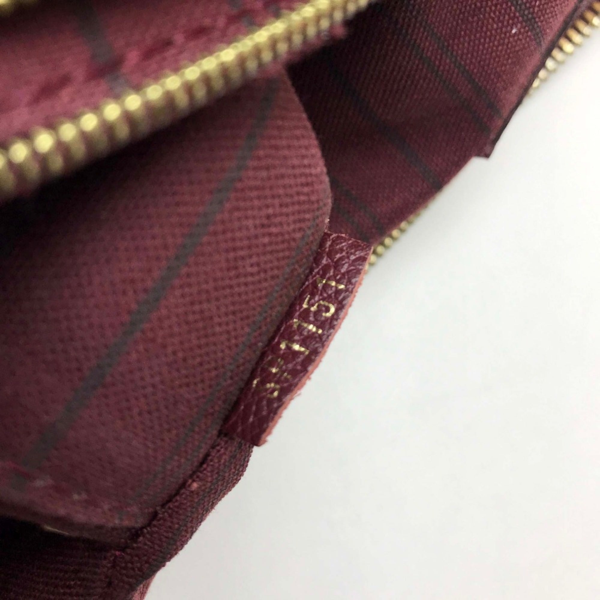 Louis Vuitton Brown Other Shoulder Bag (Pre-Owned)