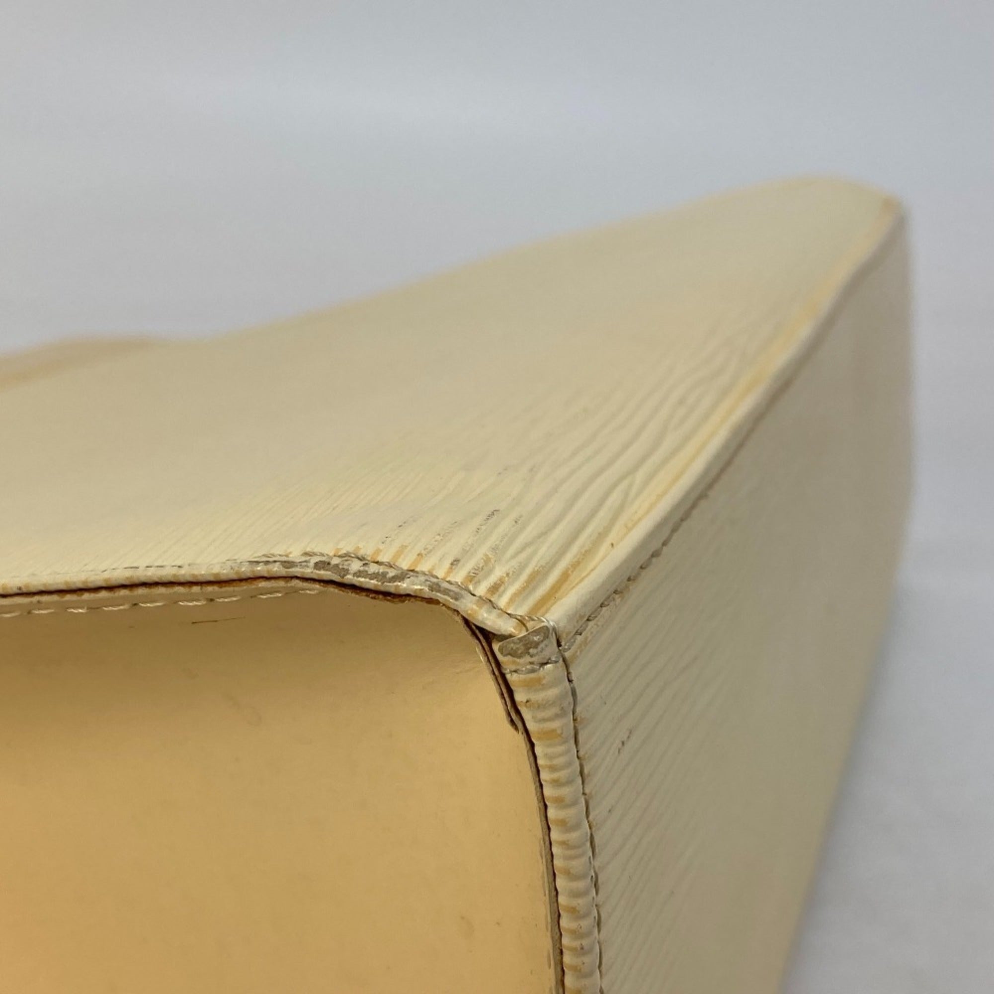 Louis Vuitton Vanilla Yellow Epi Leather Shoulder Bag Tote Bag (Pre-Owned)